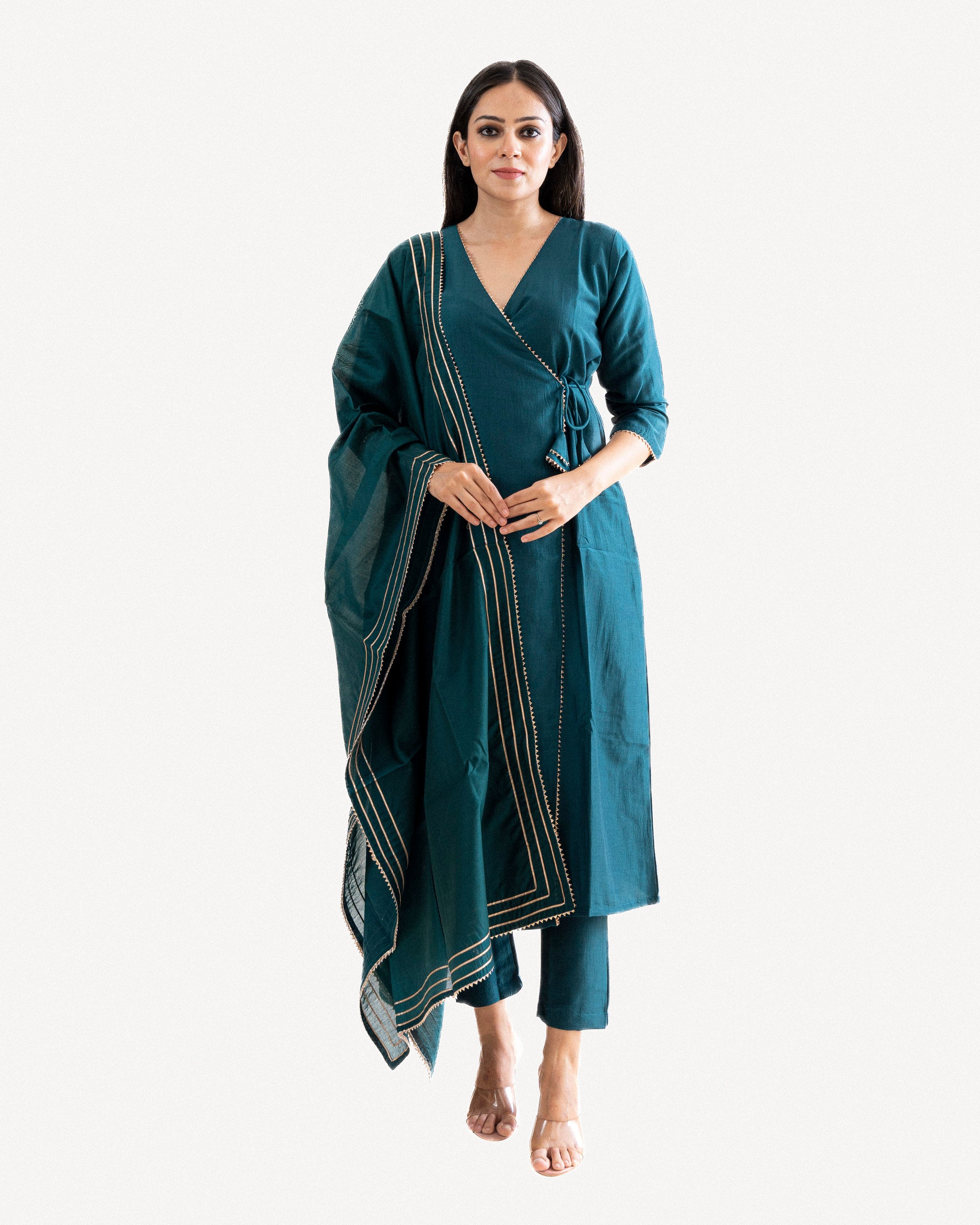 vanya β kurta, pants & dupatta