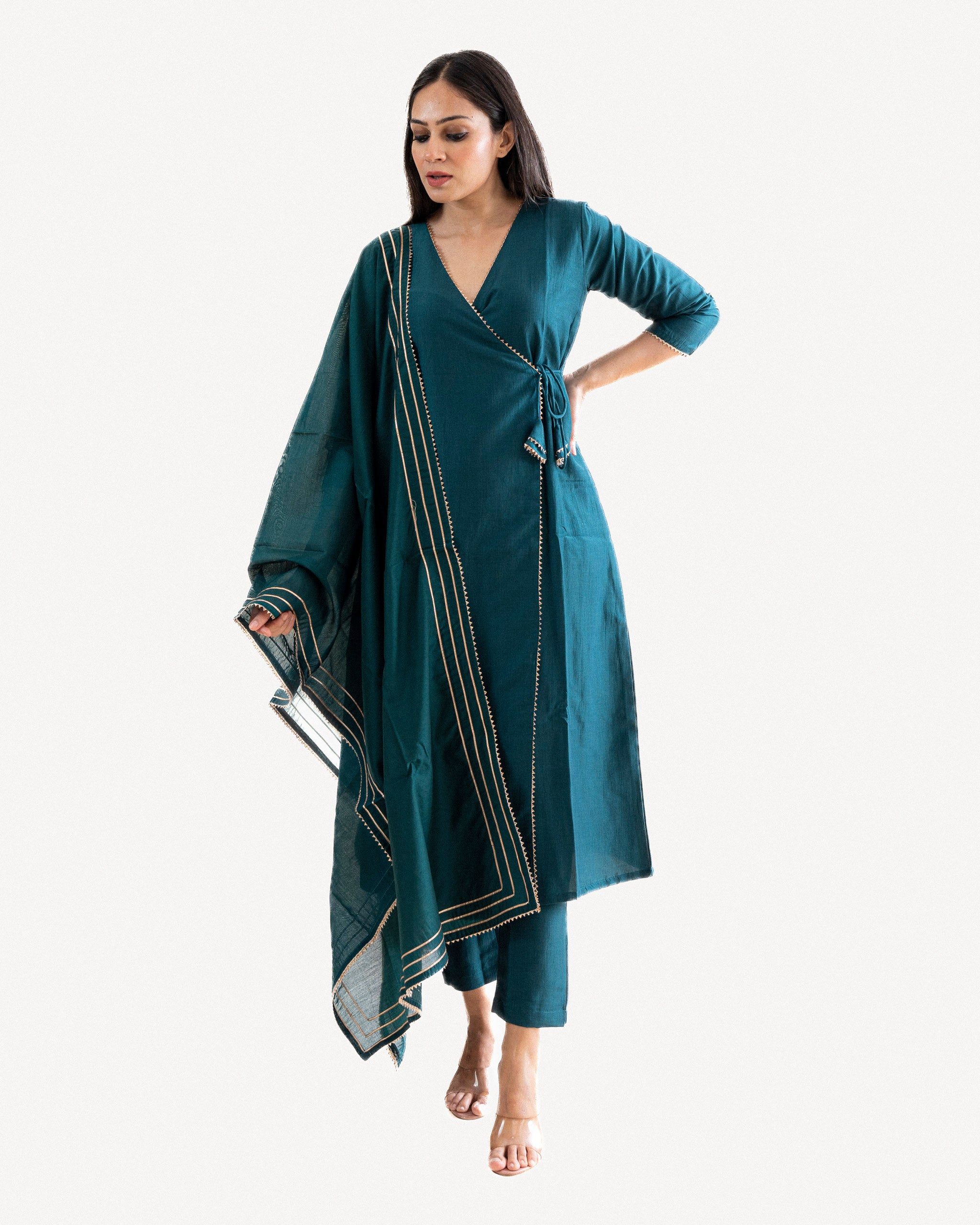 vanya β kurta, pants & dupatta