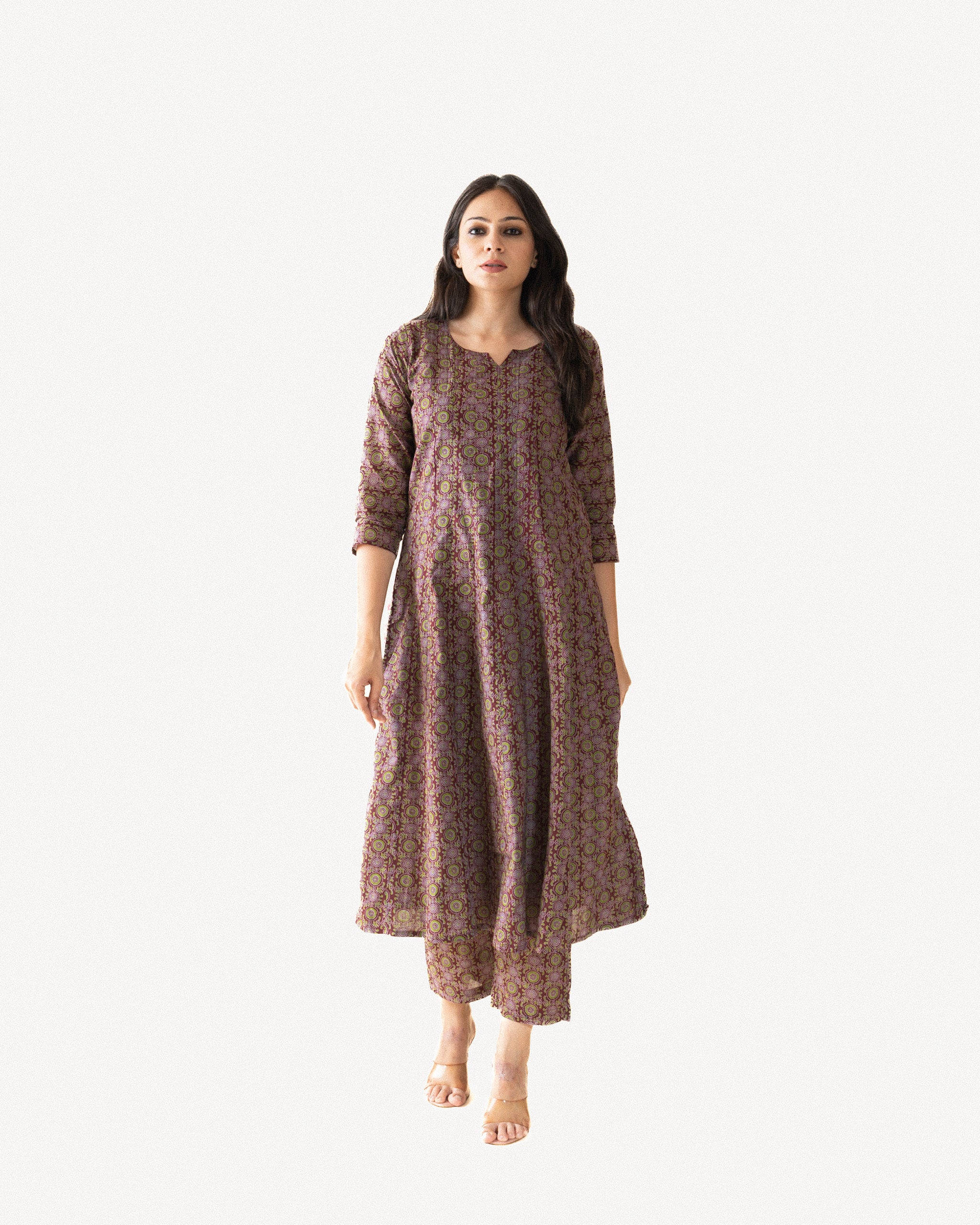 nirjara β kurta & pants