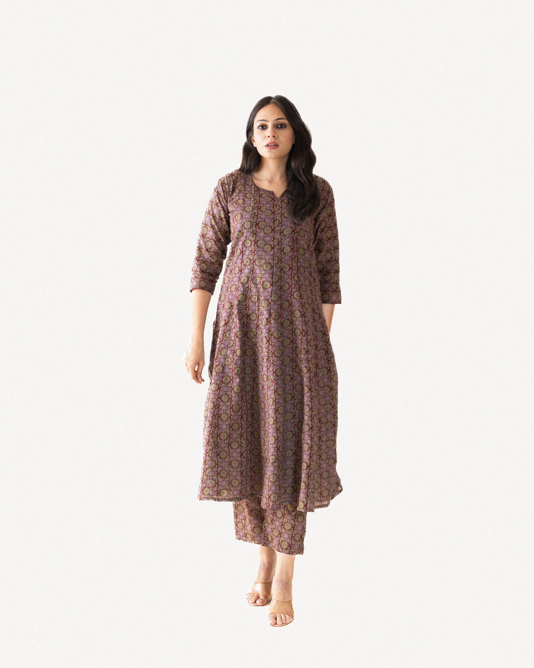 nirjara β kurta & pants