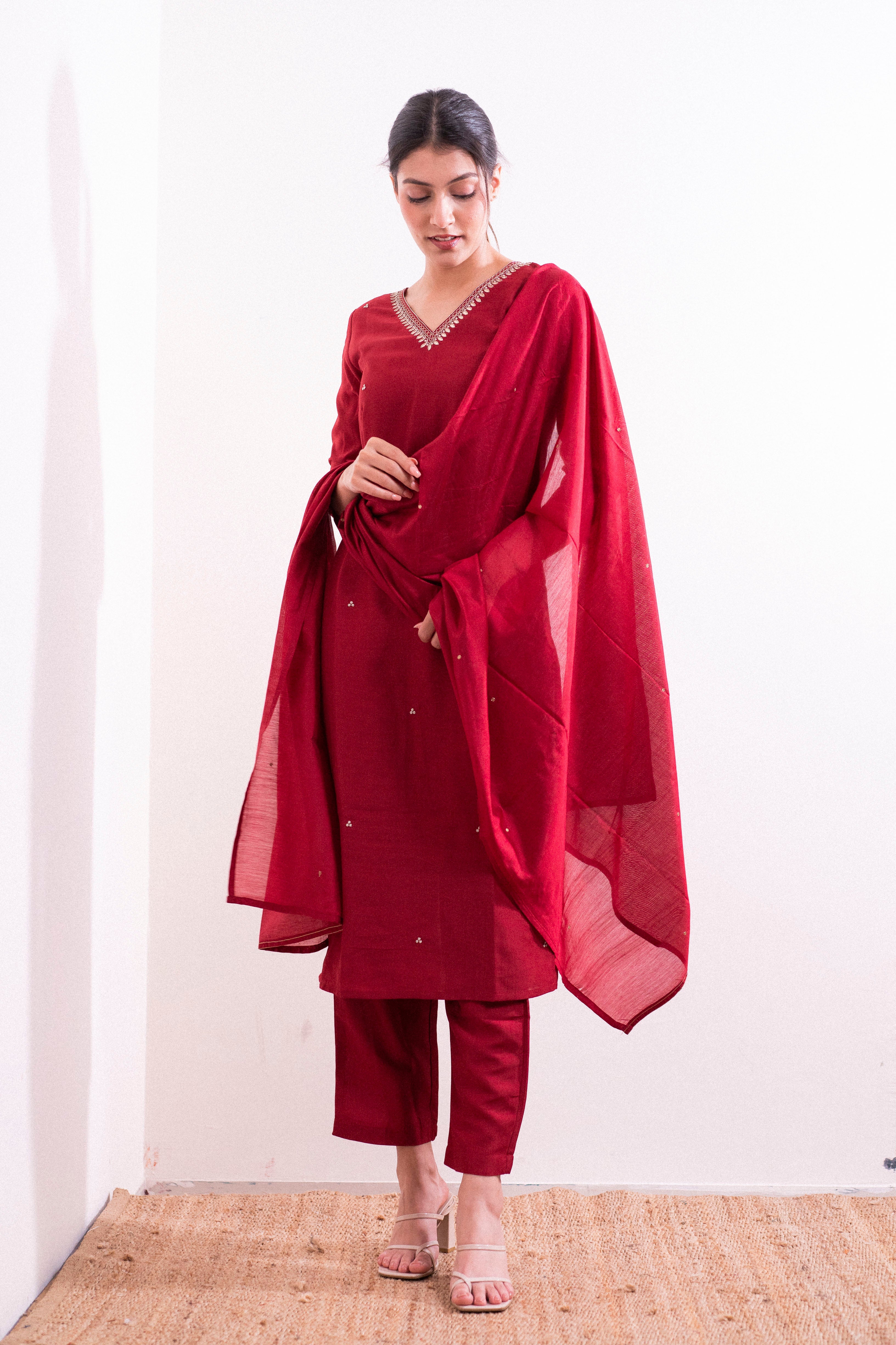 nusrat β kurta, pants & dupatta