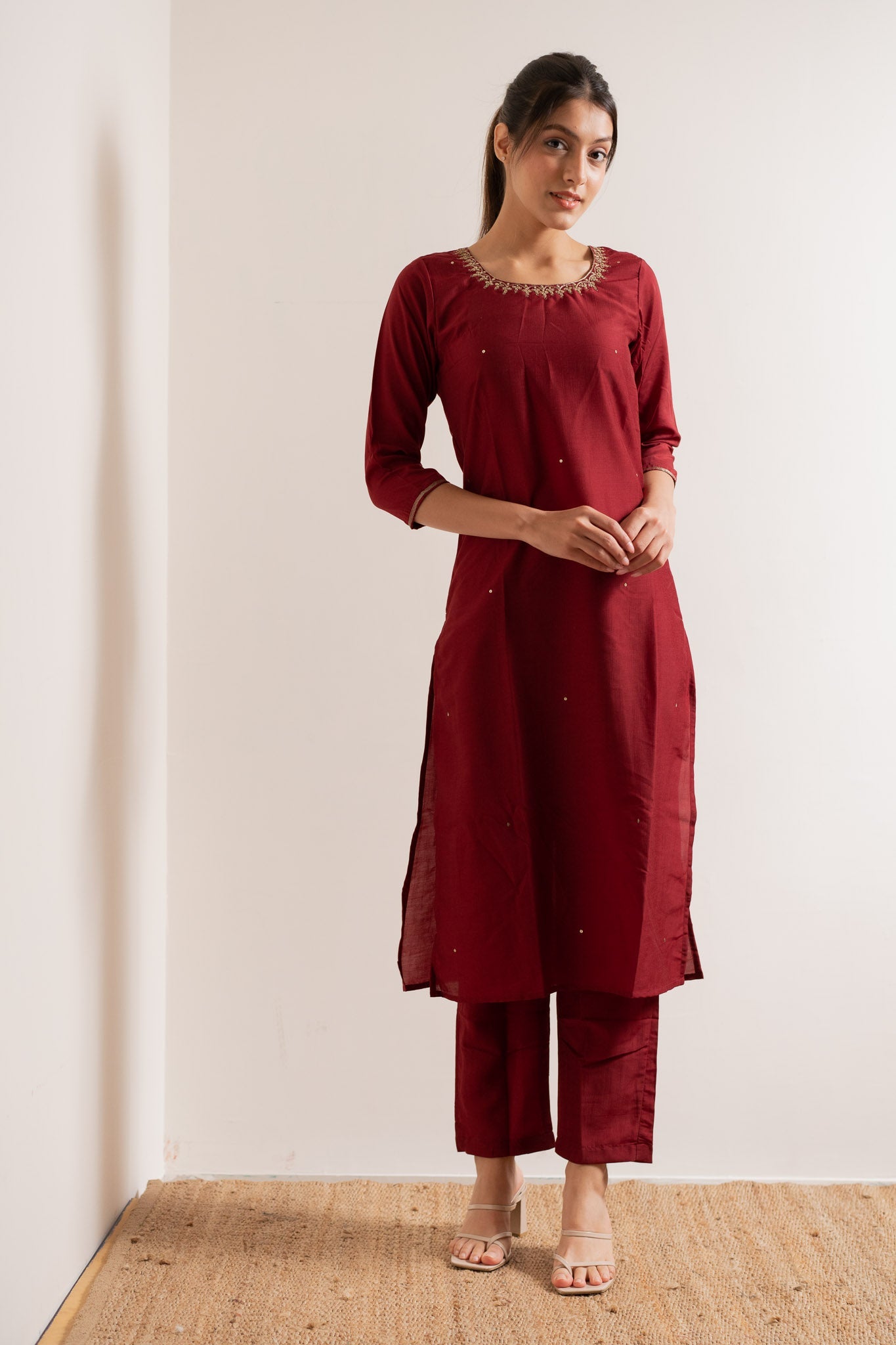 kamli β kurta, pants & dupatta