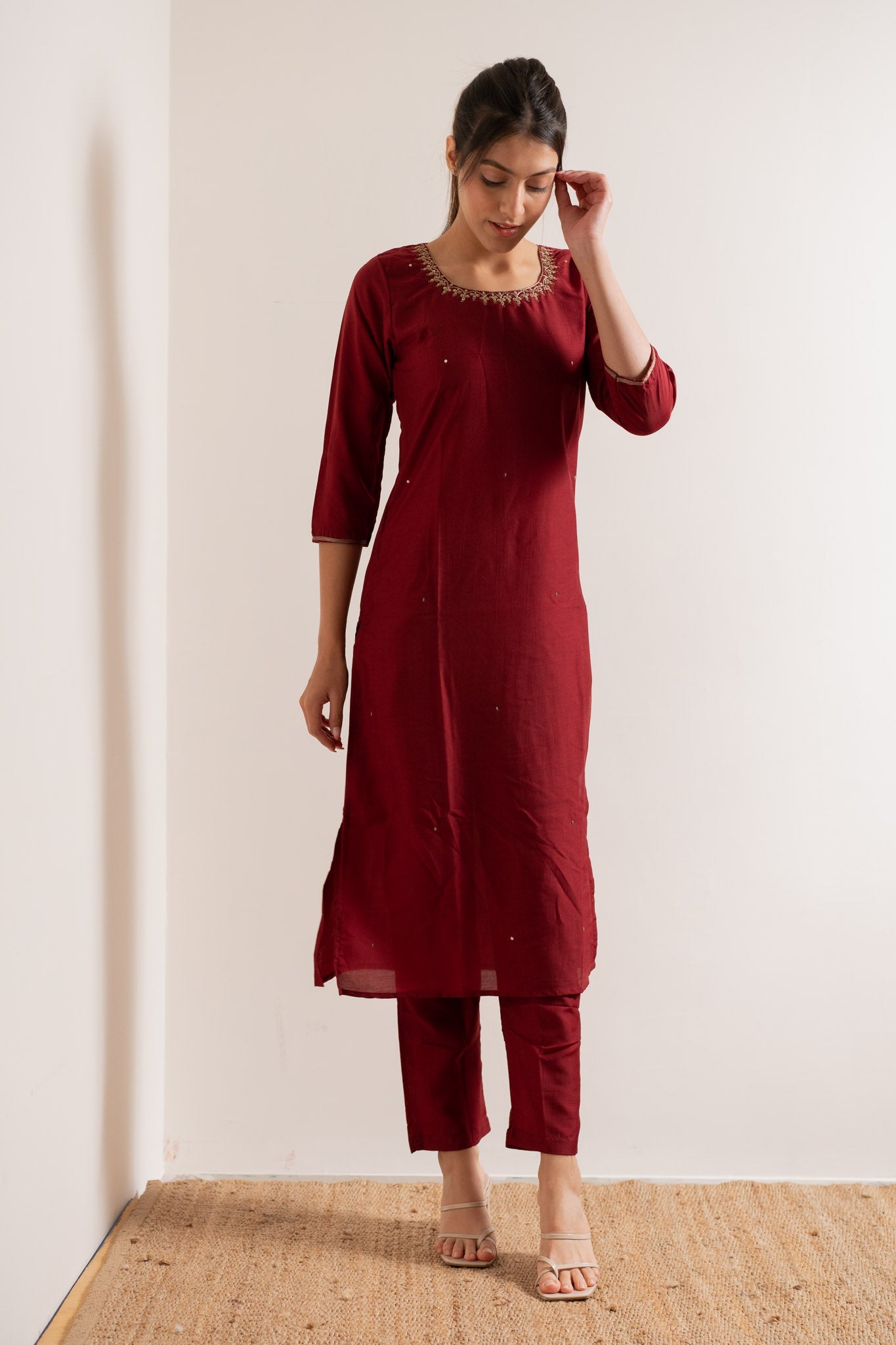 kamli β kurta, pants & dupatta
