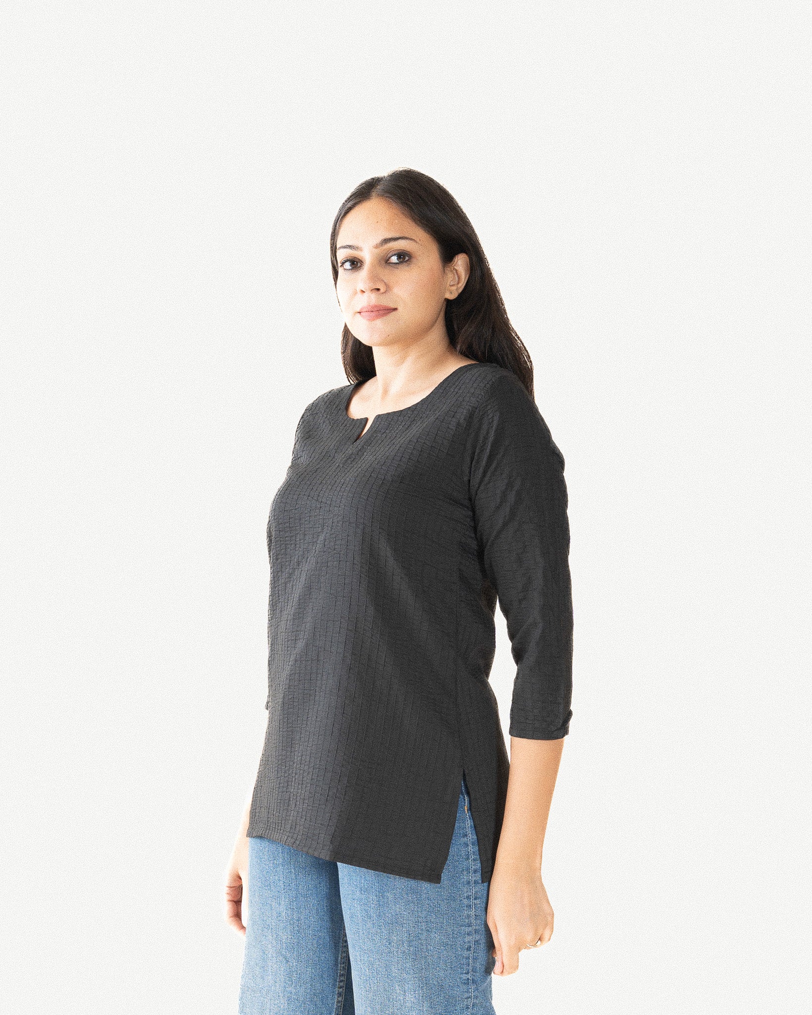 isha β short kurta