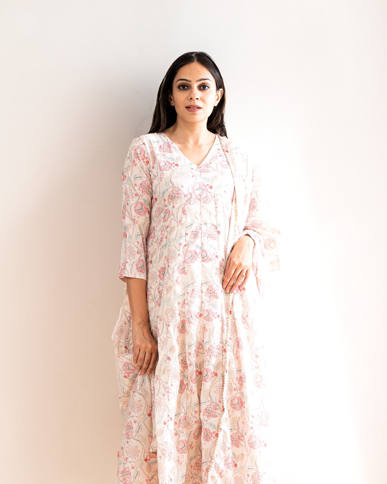 yahvi β kurta, pants & dupatta