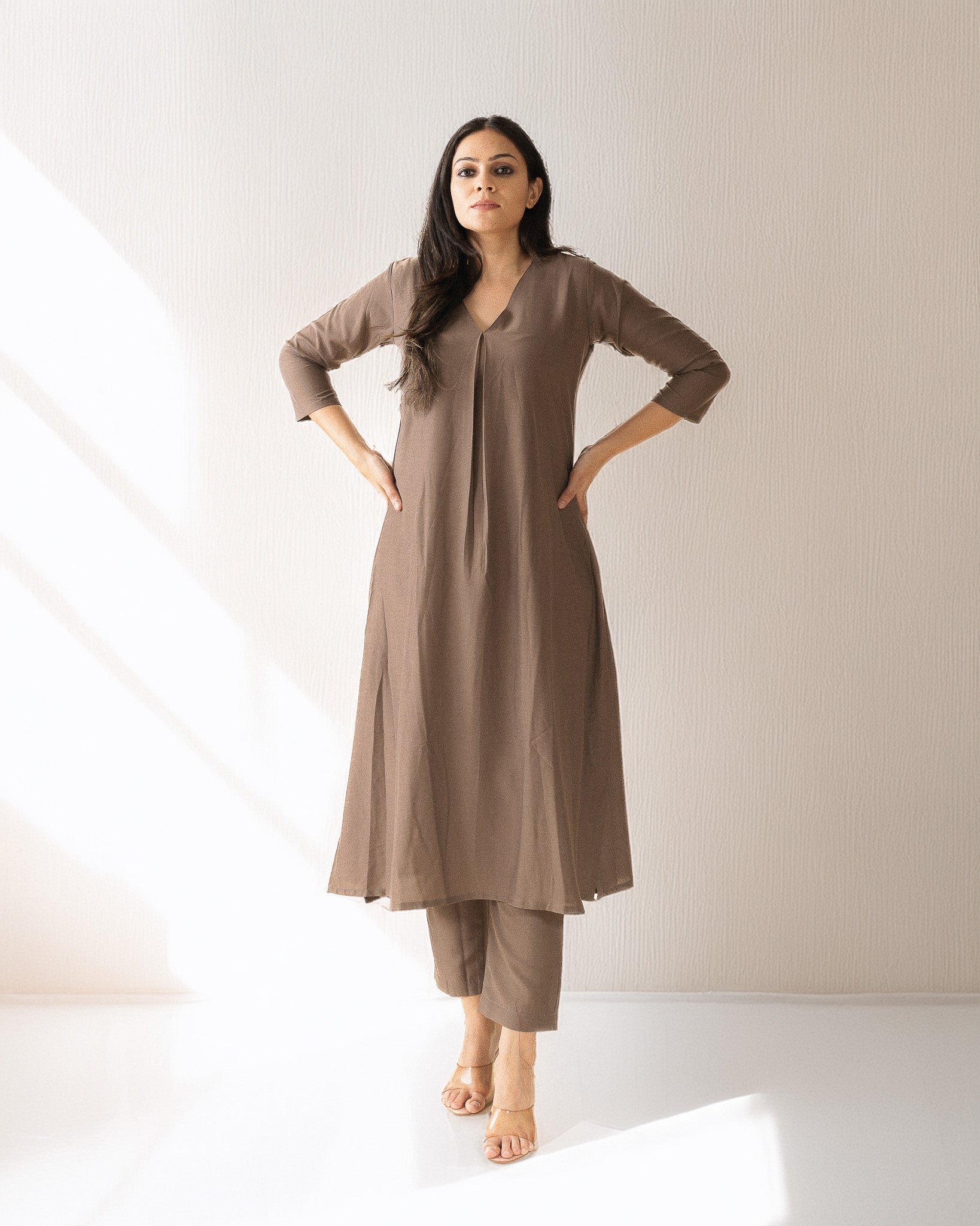 khakhi β kurta & pants