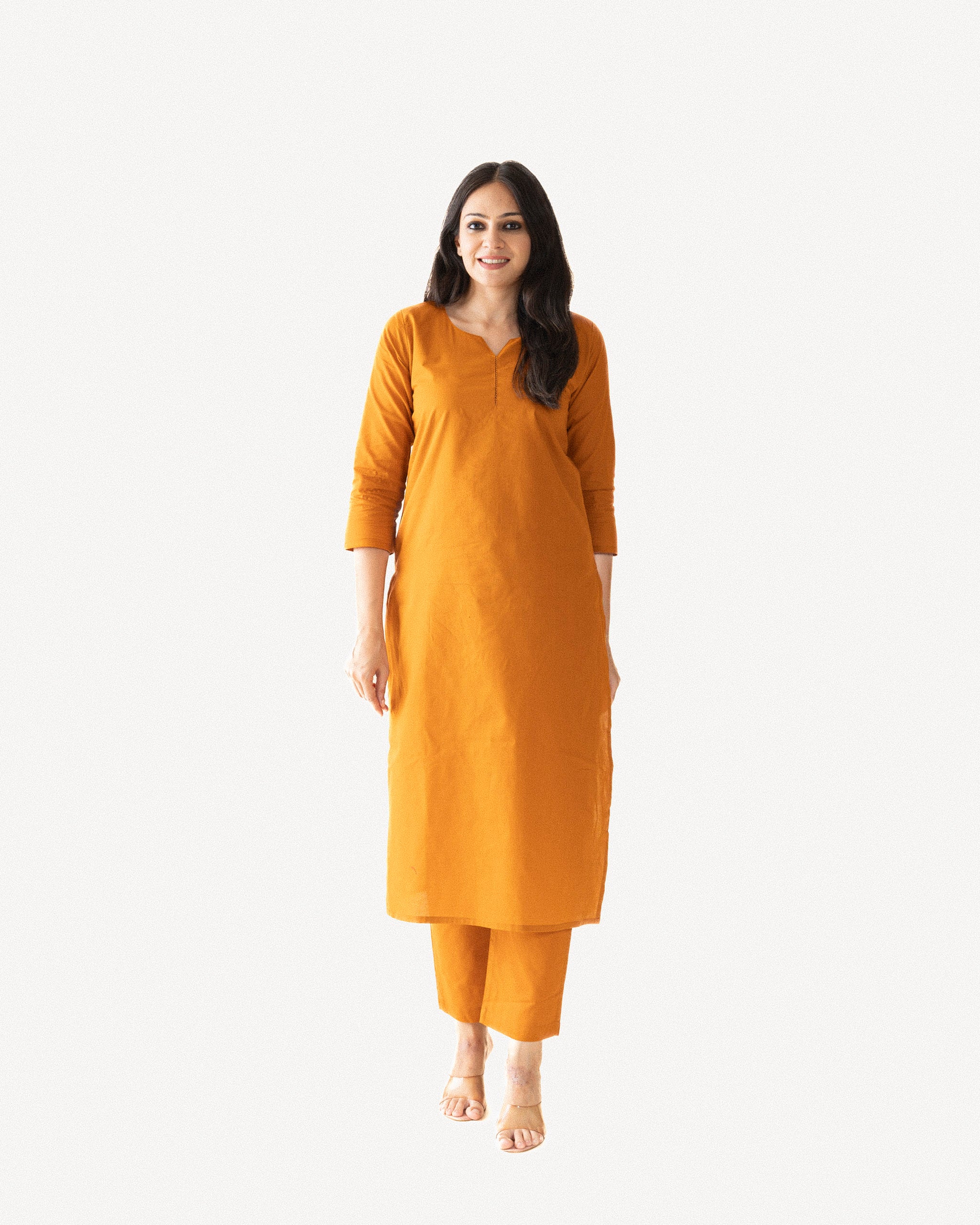risa β kurta & pants