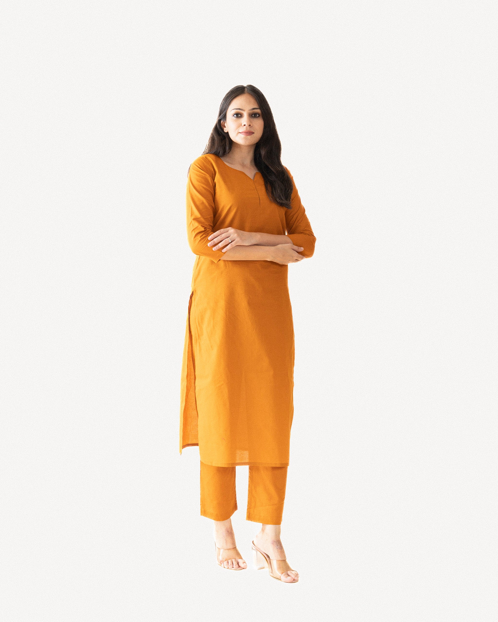 risa β kurta & pants