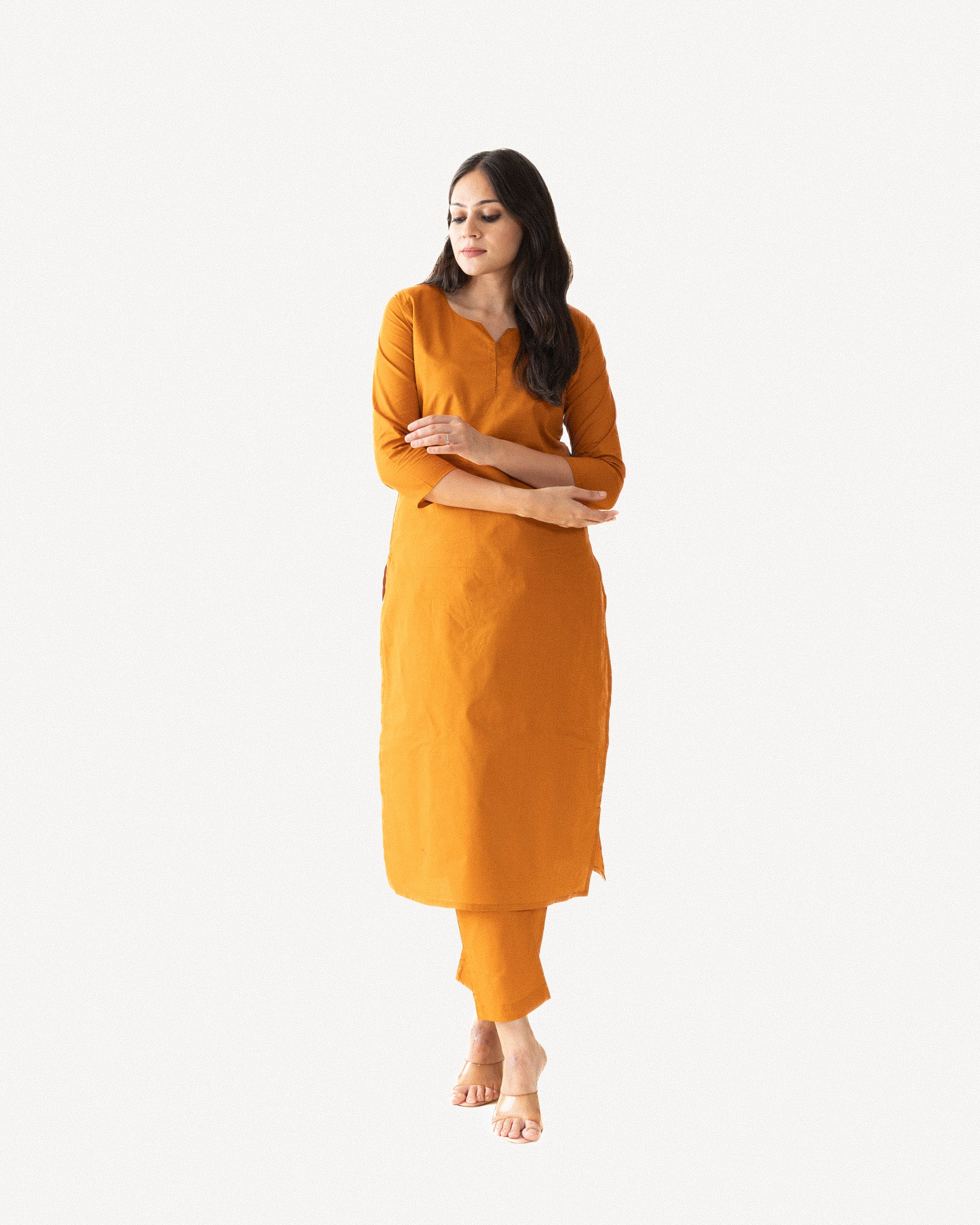 risa β kurta & pants