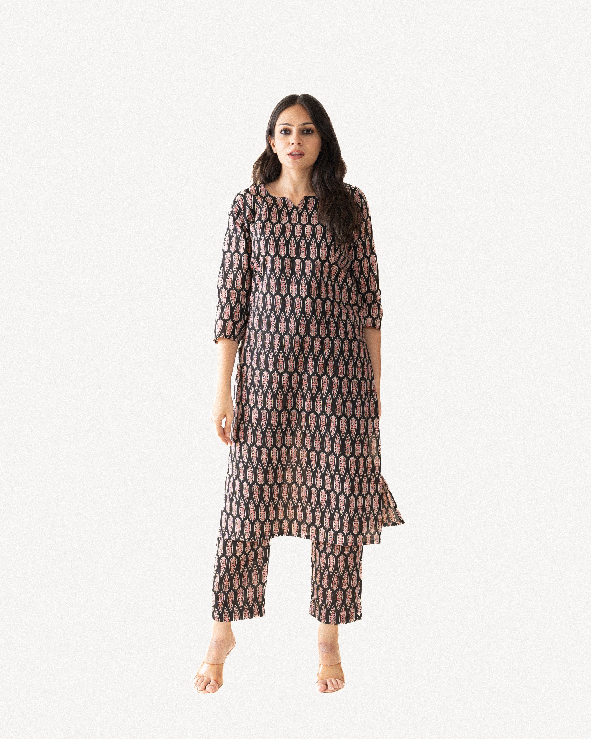 zaara β kurta & pants