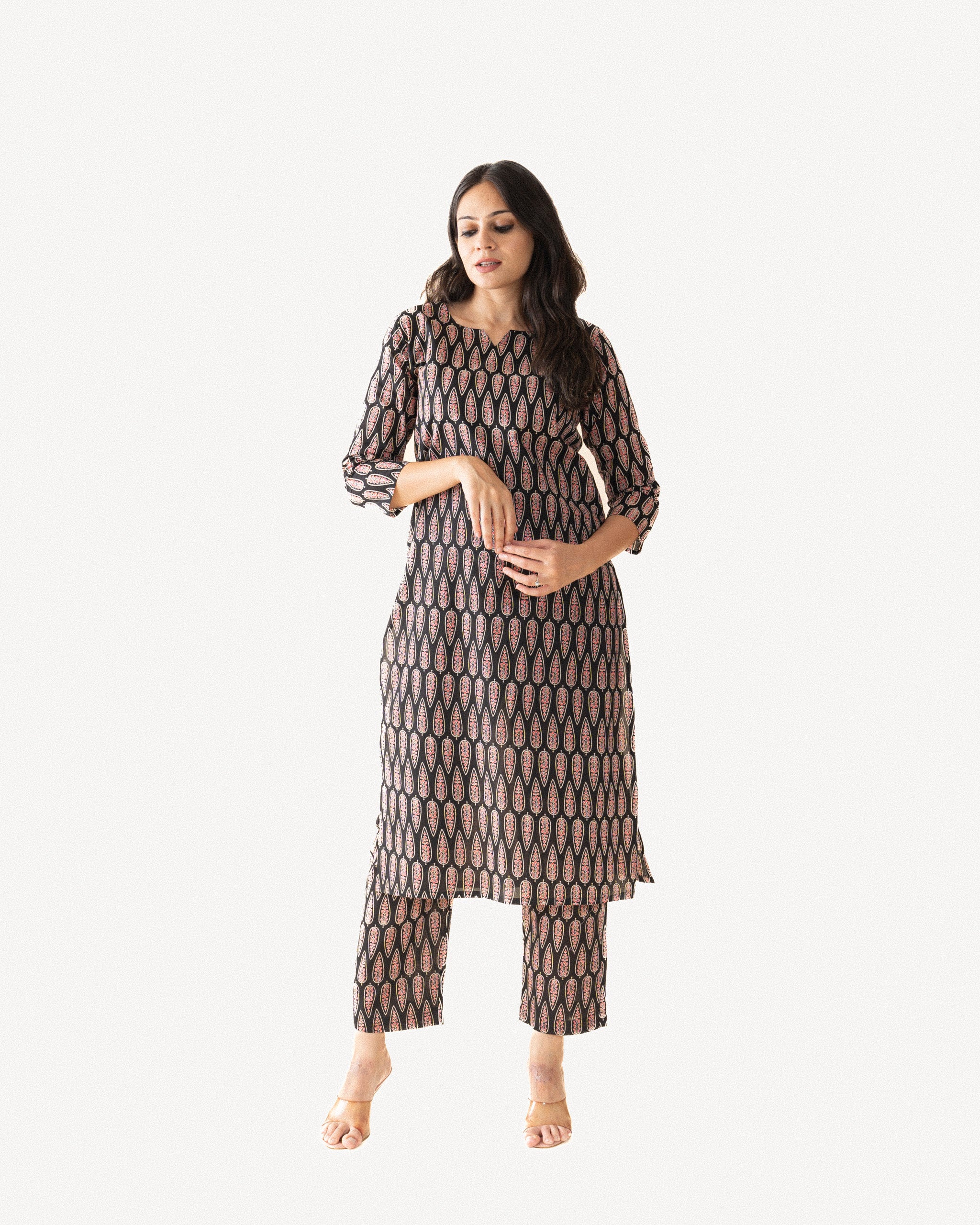 zaara β kurta & pants