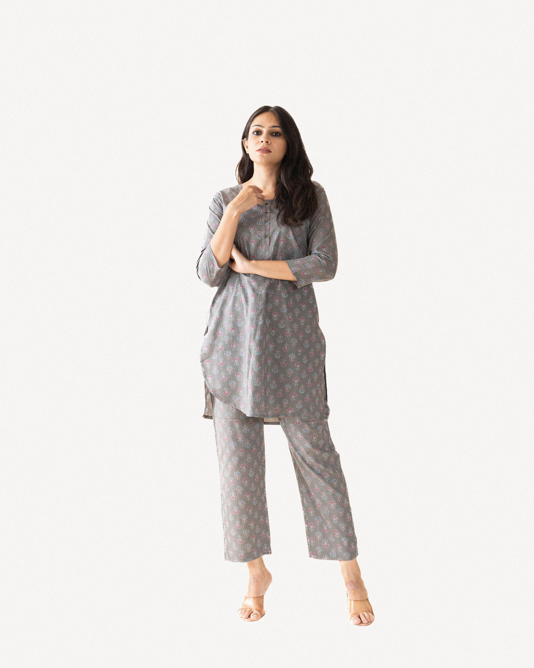ekanya β kurta & pants