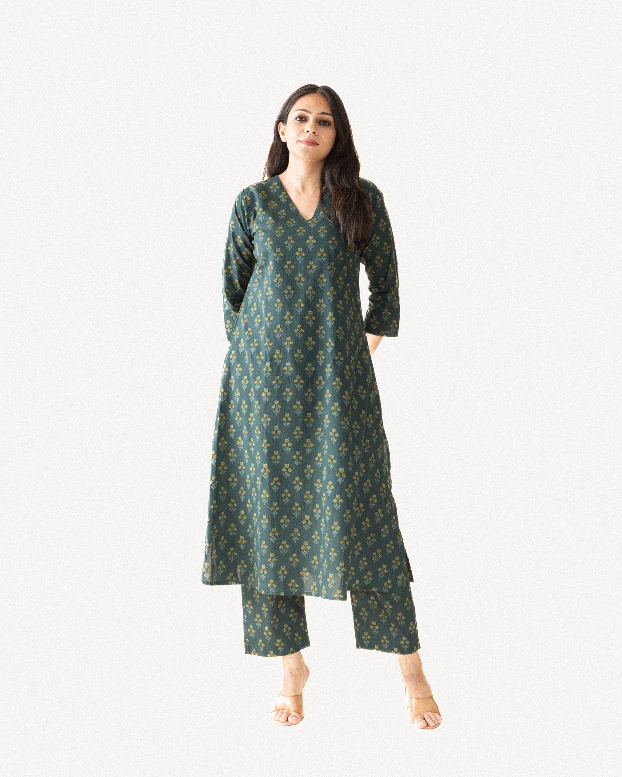mehreen β kurta & pants