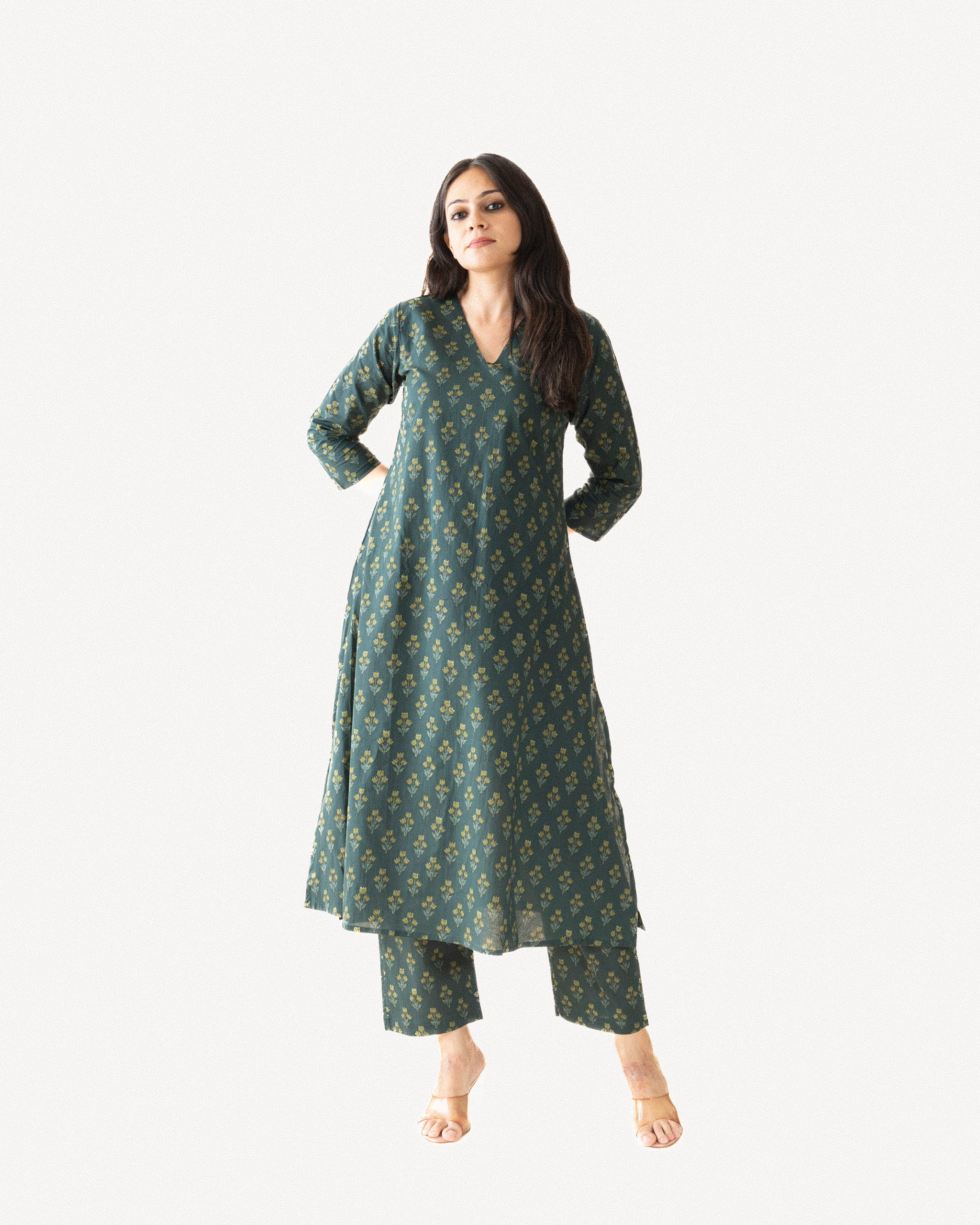mehreen β kurta & pants