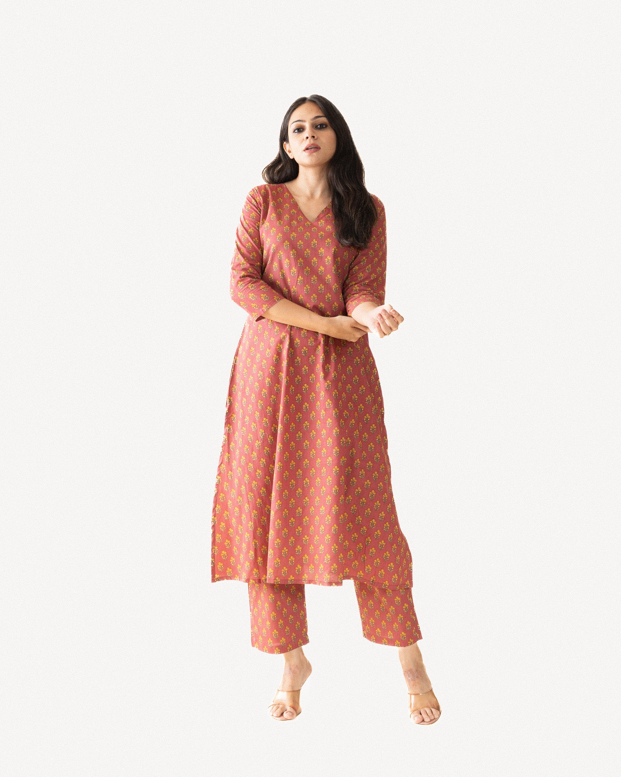 izhaar β kurta & pants