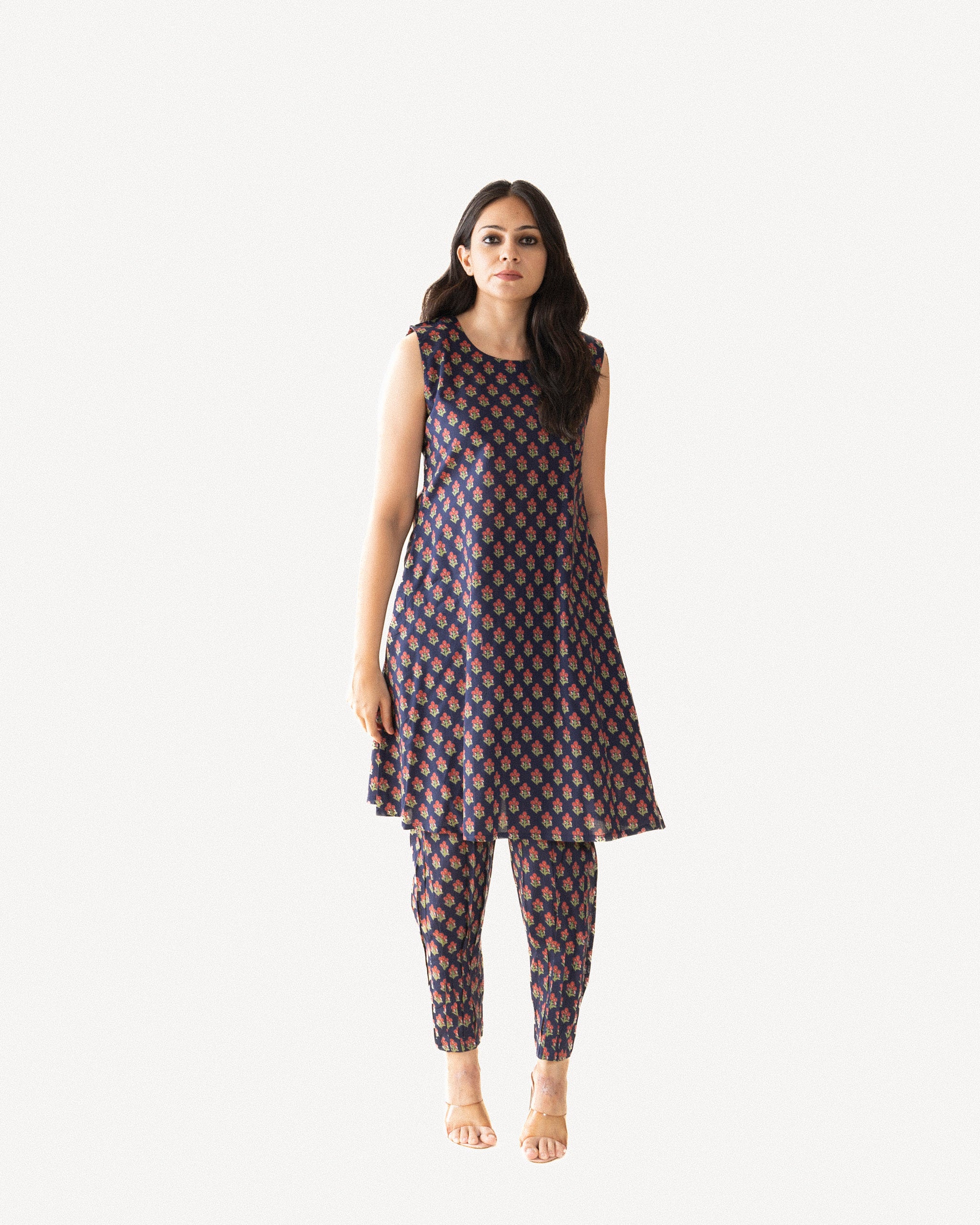 naseem β kurta & pants