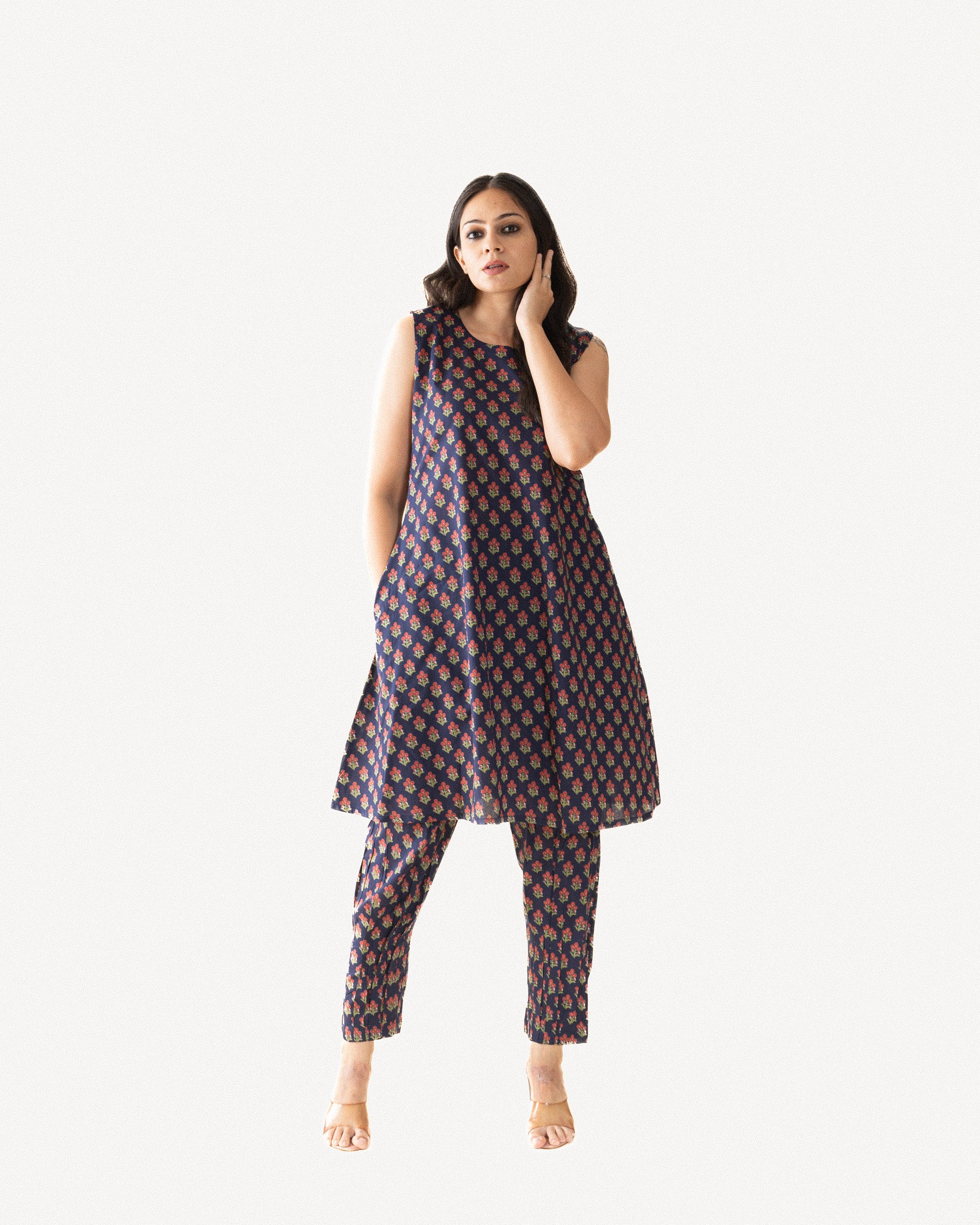 naseem β kurta & pants