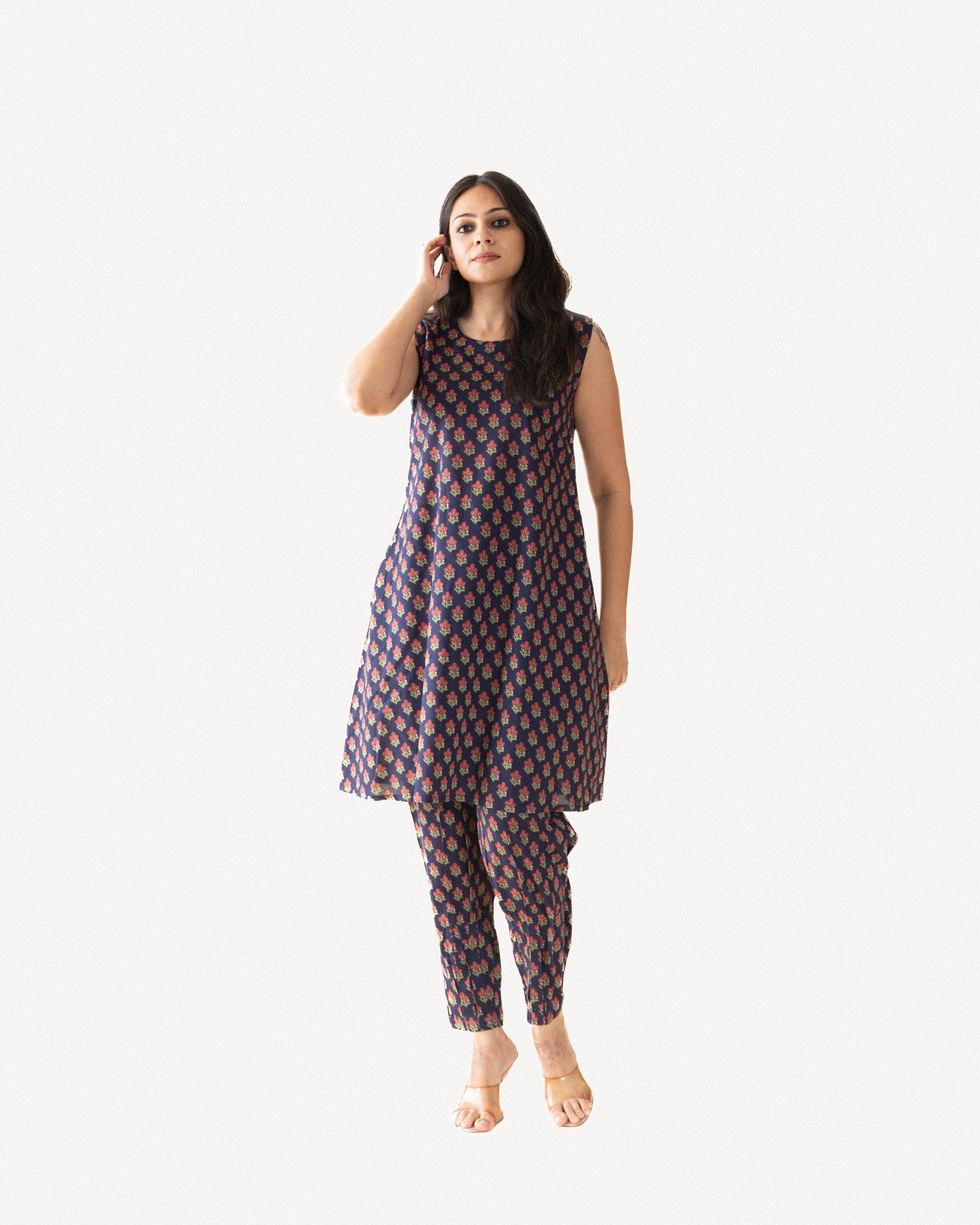 naseem β kurta & pants