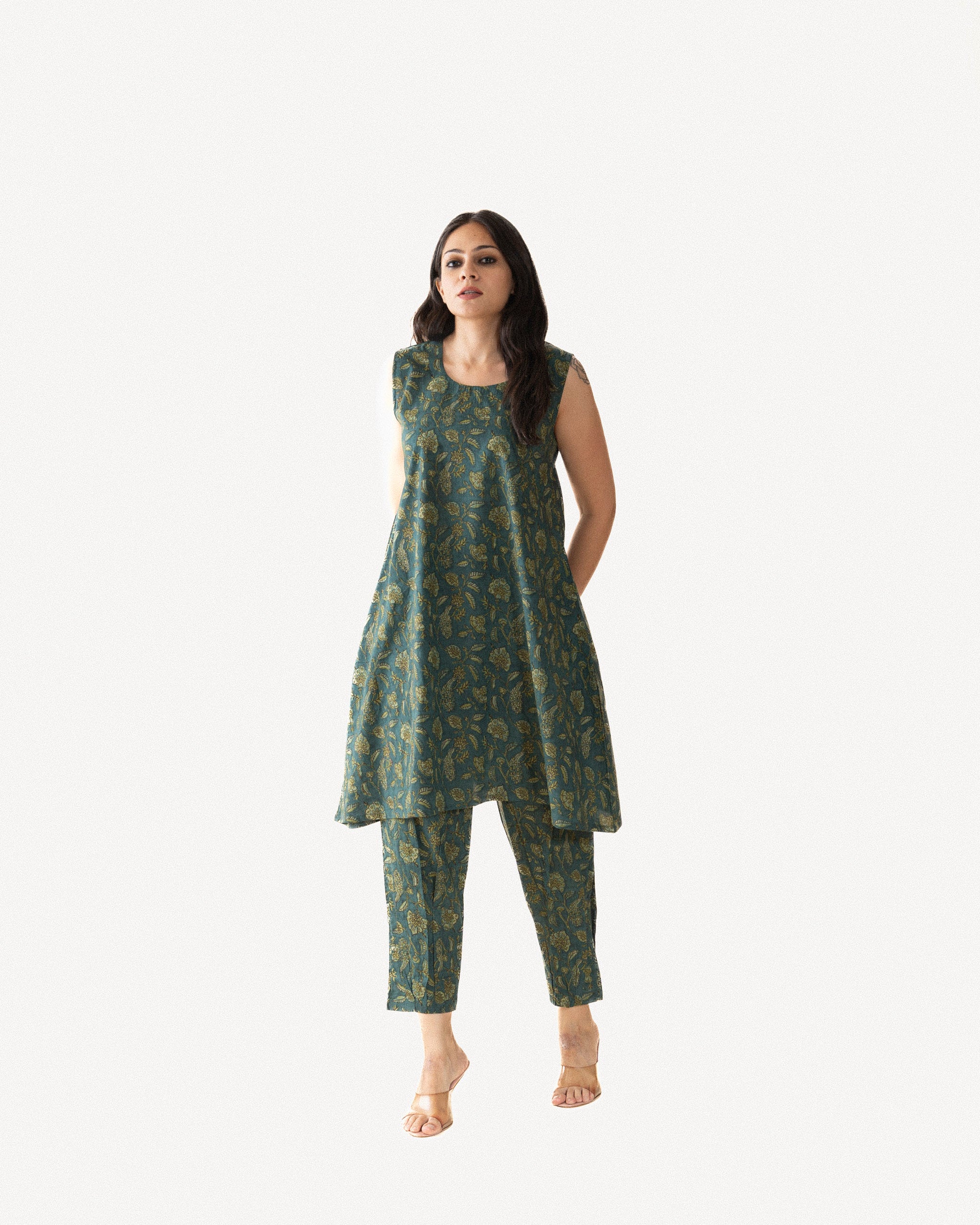 sabri β kurta & pants