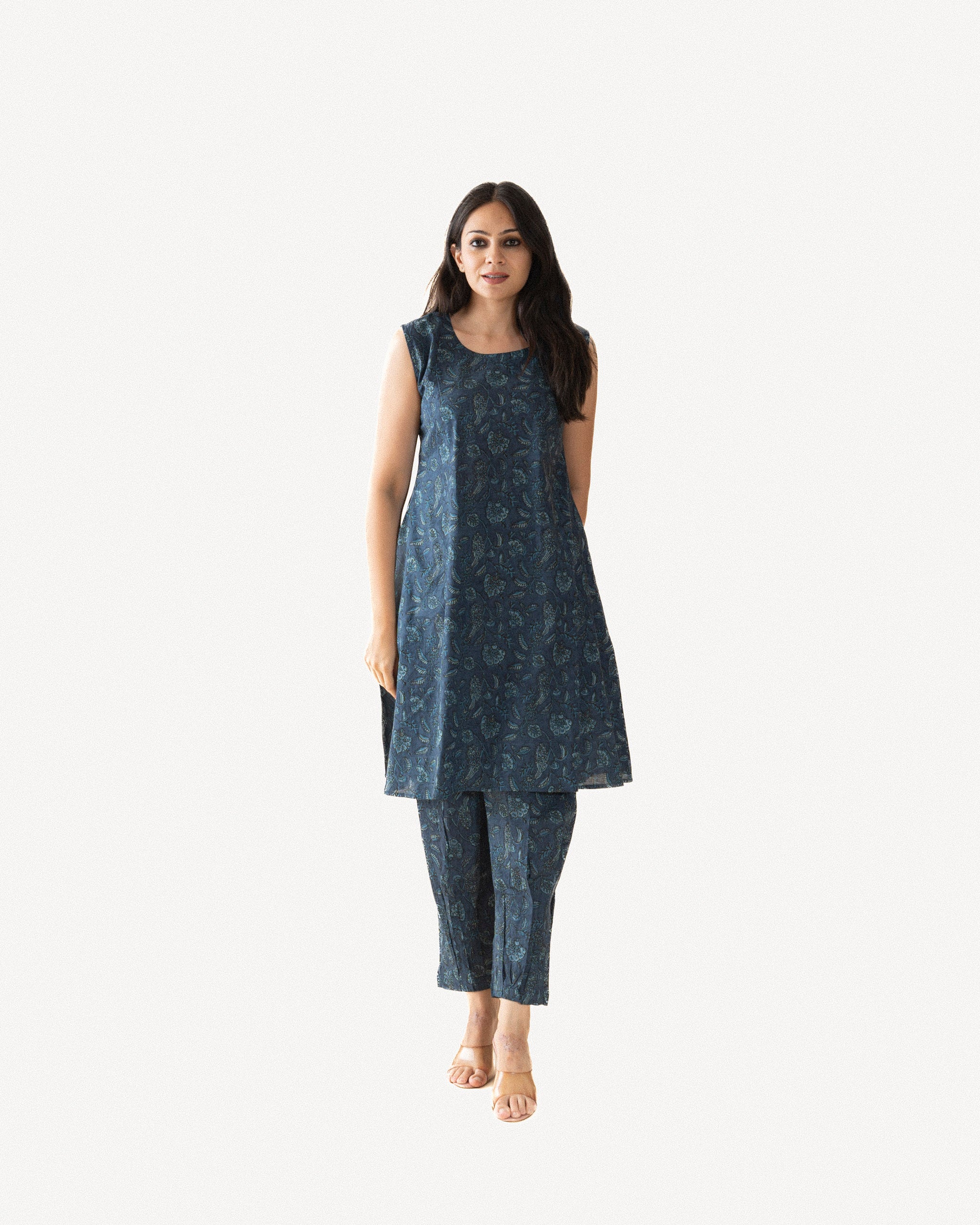 niyati β kurta & pants
