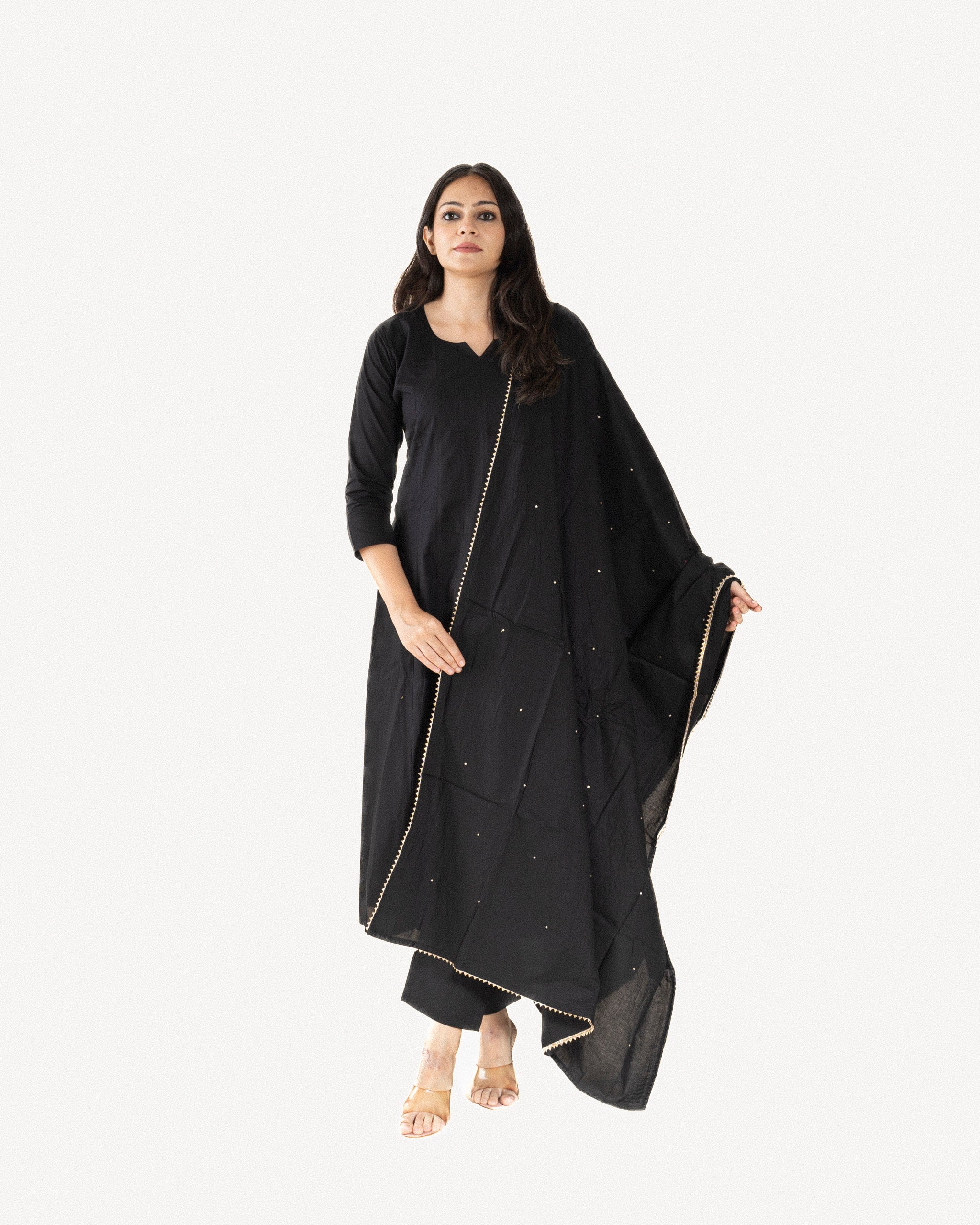 sayyah β kurta, pants & dupatta