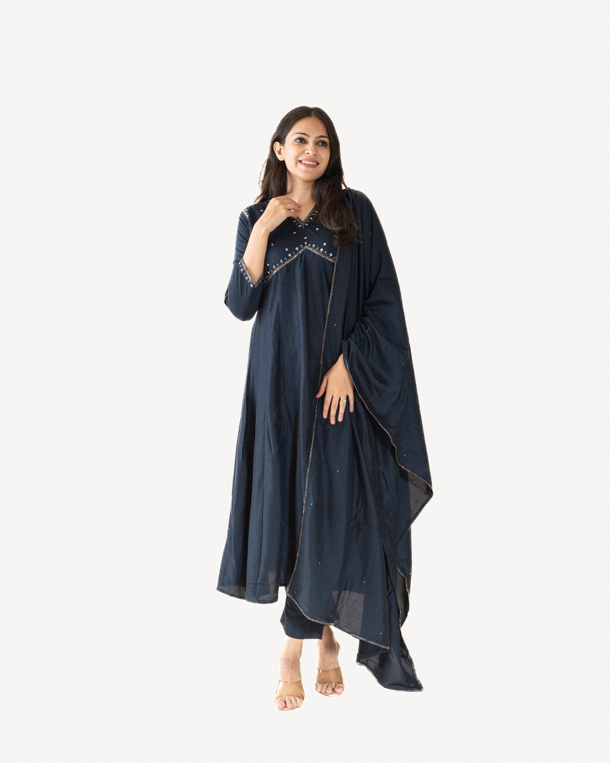 chaaya β kurta, pants & dupatta