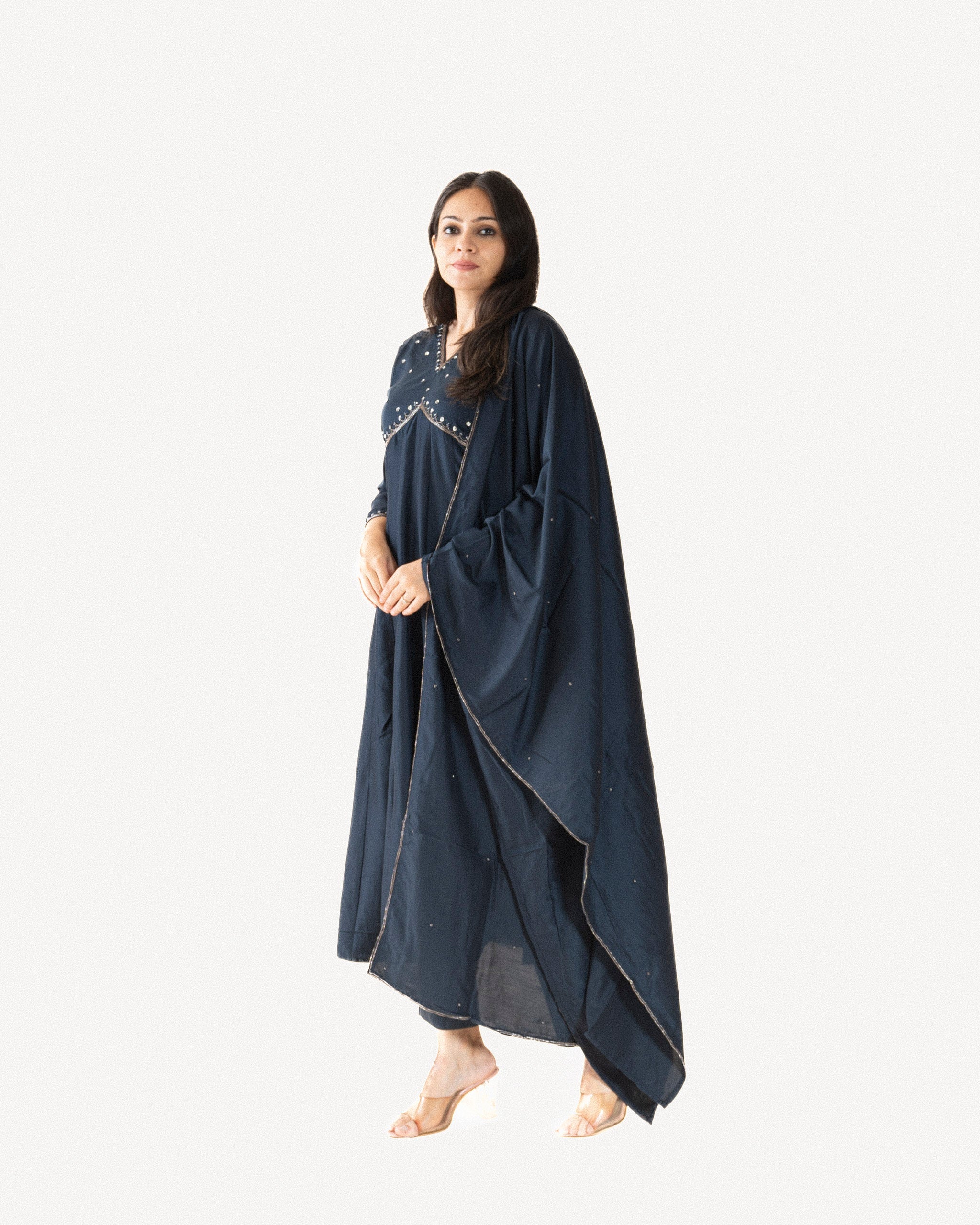 chaaya β kurta, pants & dupatta