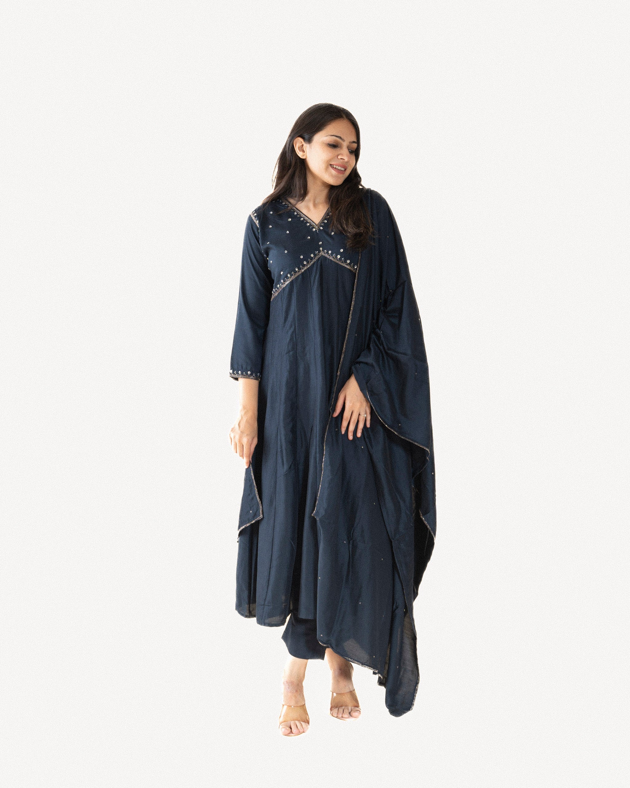 chaaya β kurta, pants & dupatta