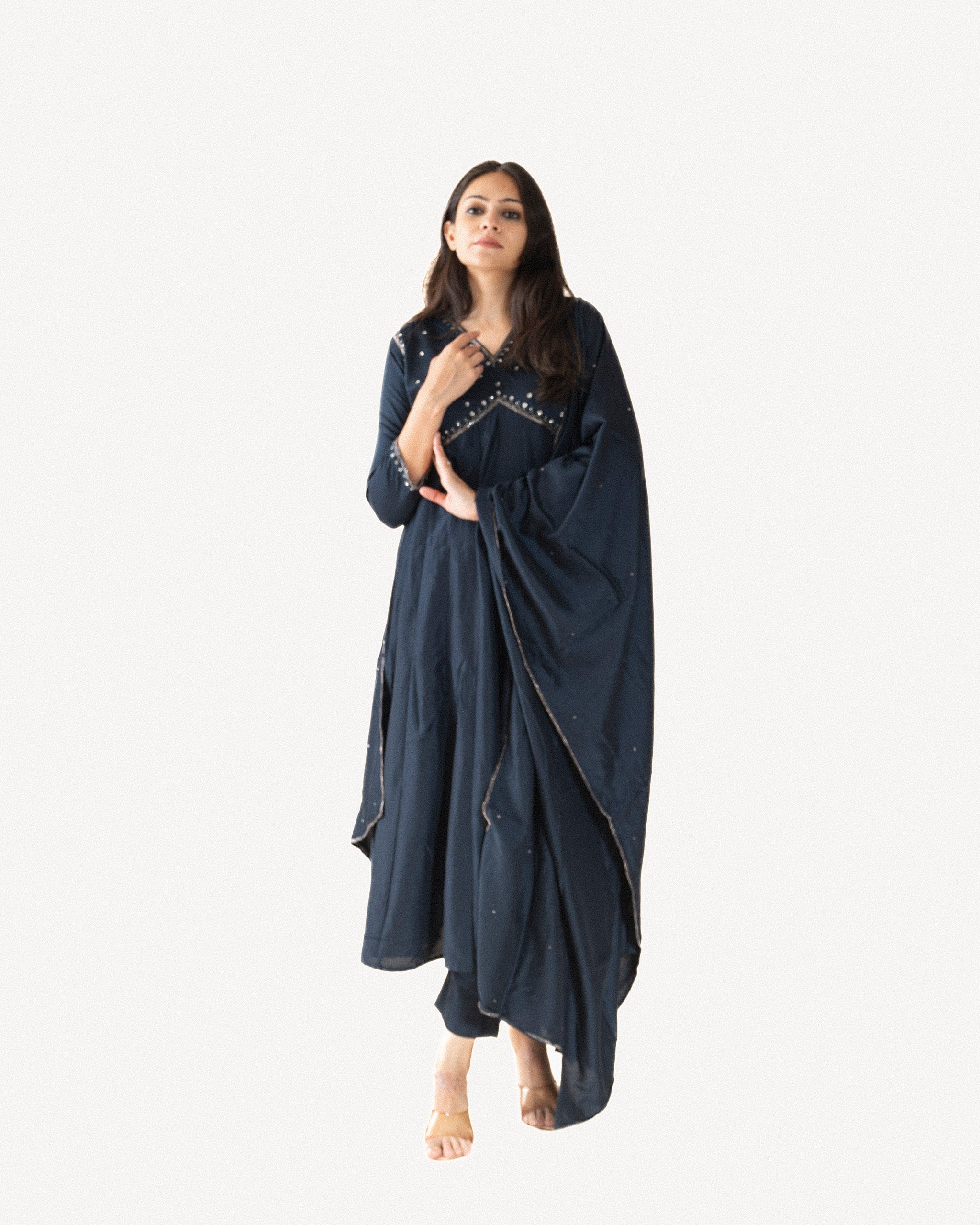 chaaya β kurta, pants & dupatta