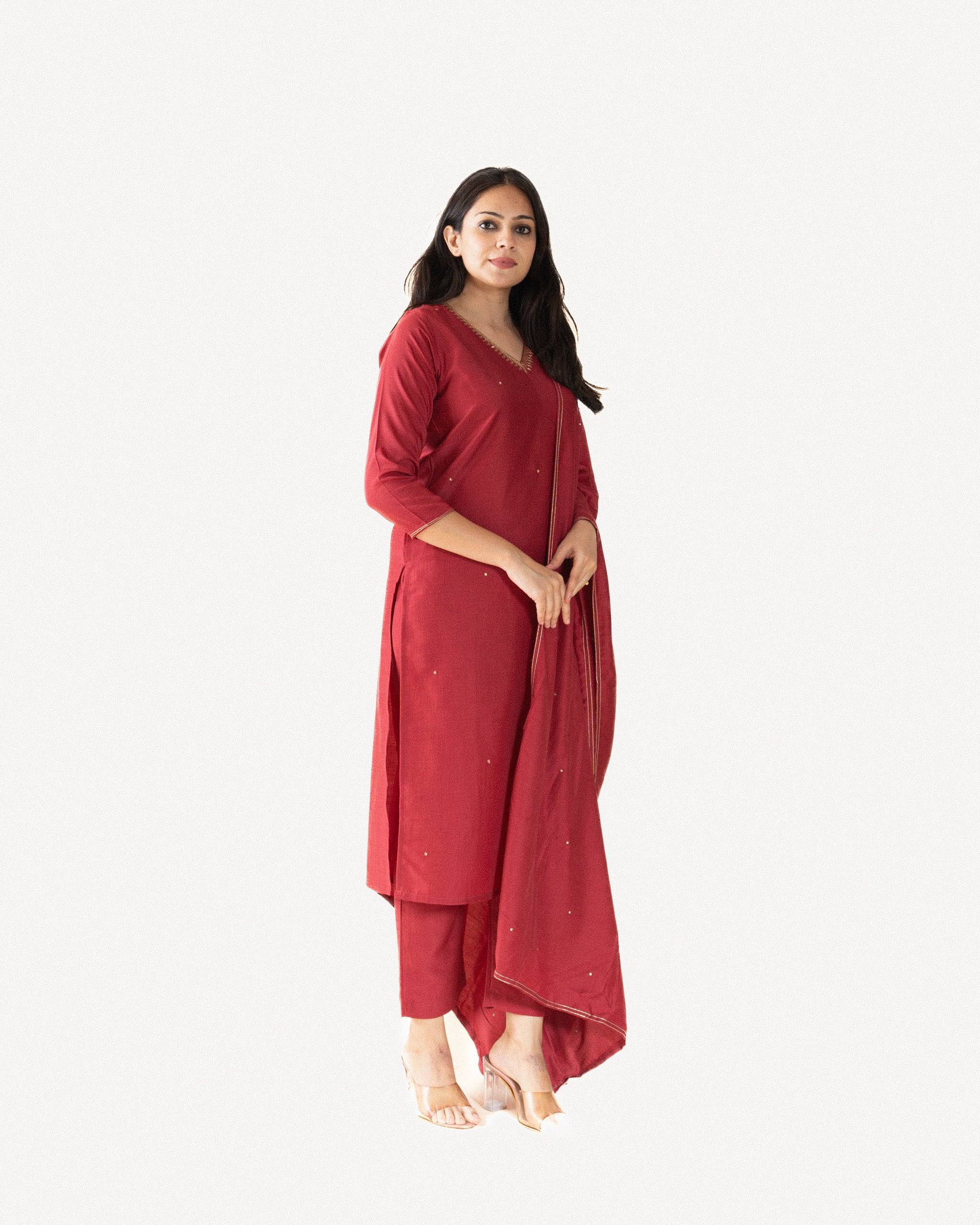 khair β kurta, pants & dupatta