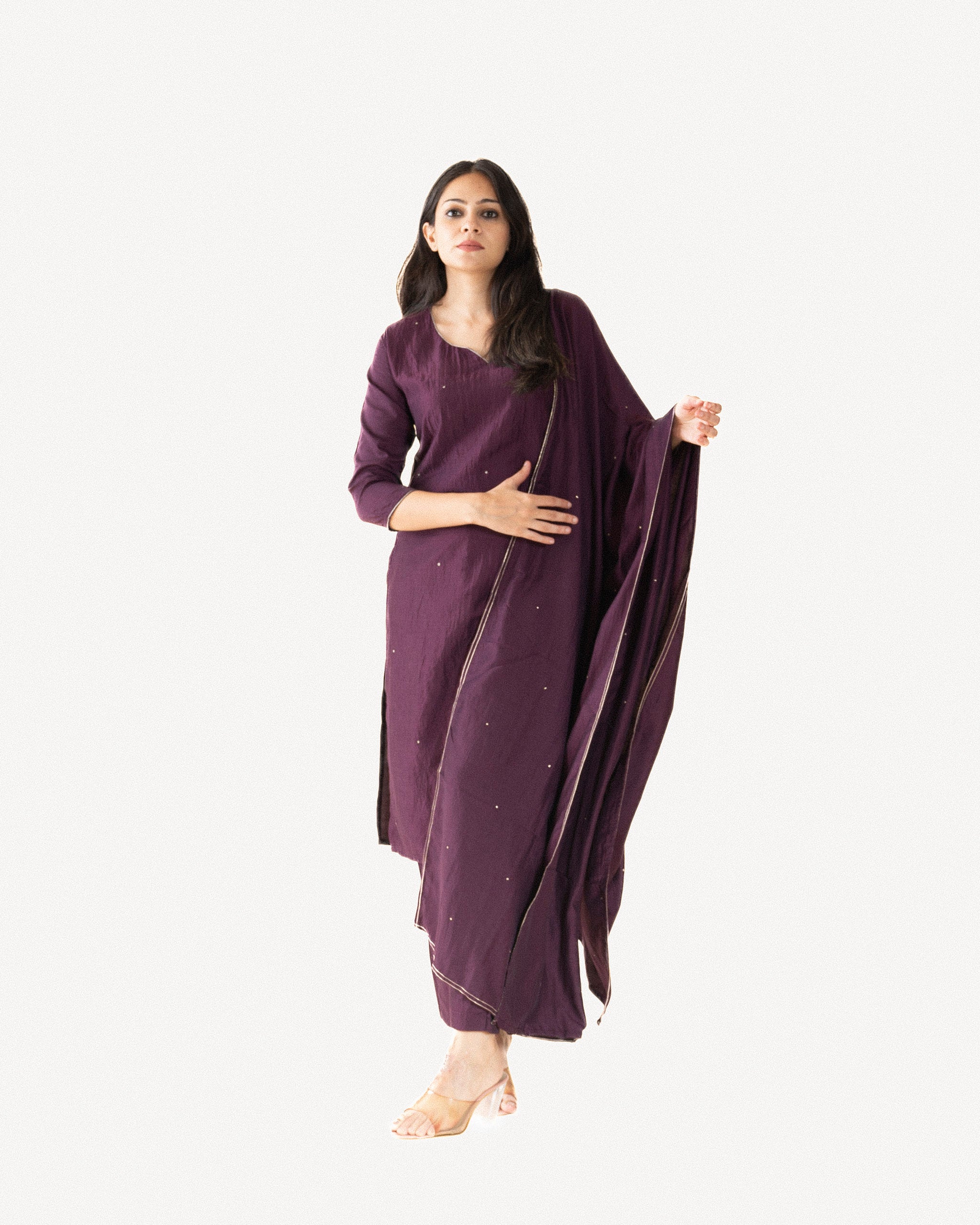 arz β kurta, pants & dupatta
