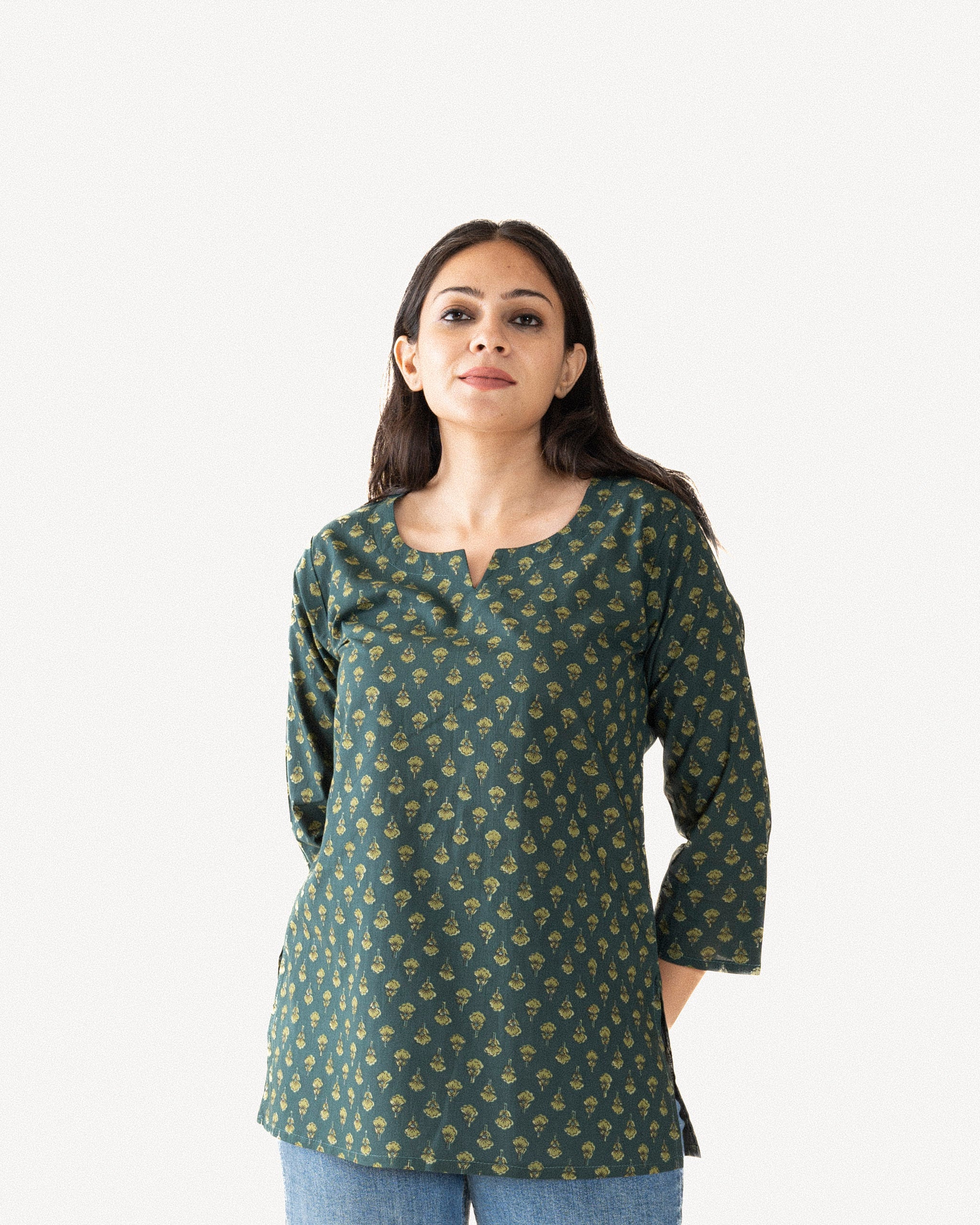 syat β short kurta