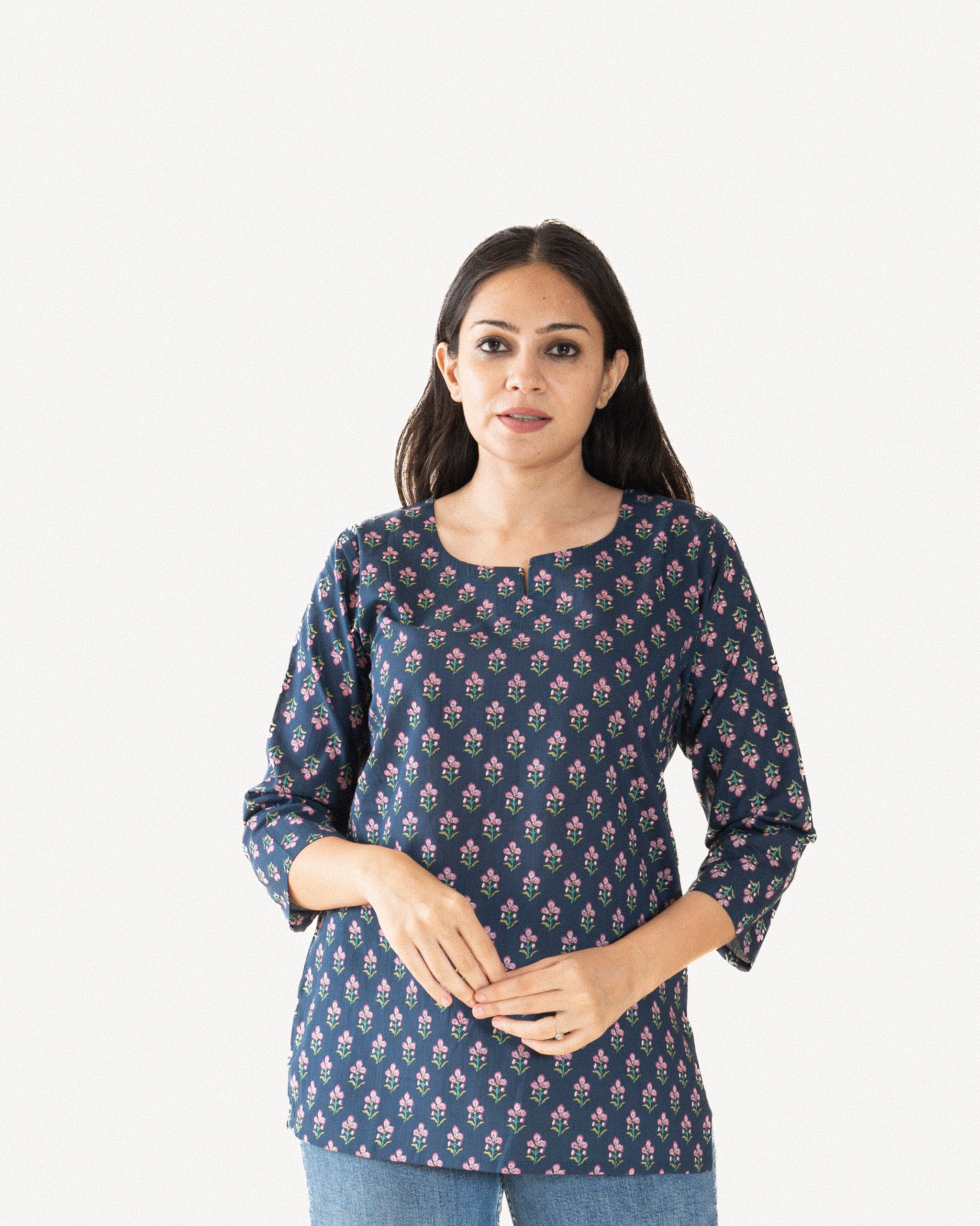 ninan β short kurta