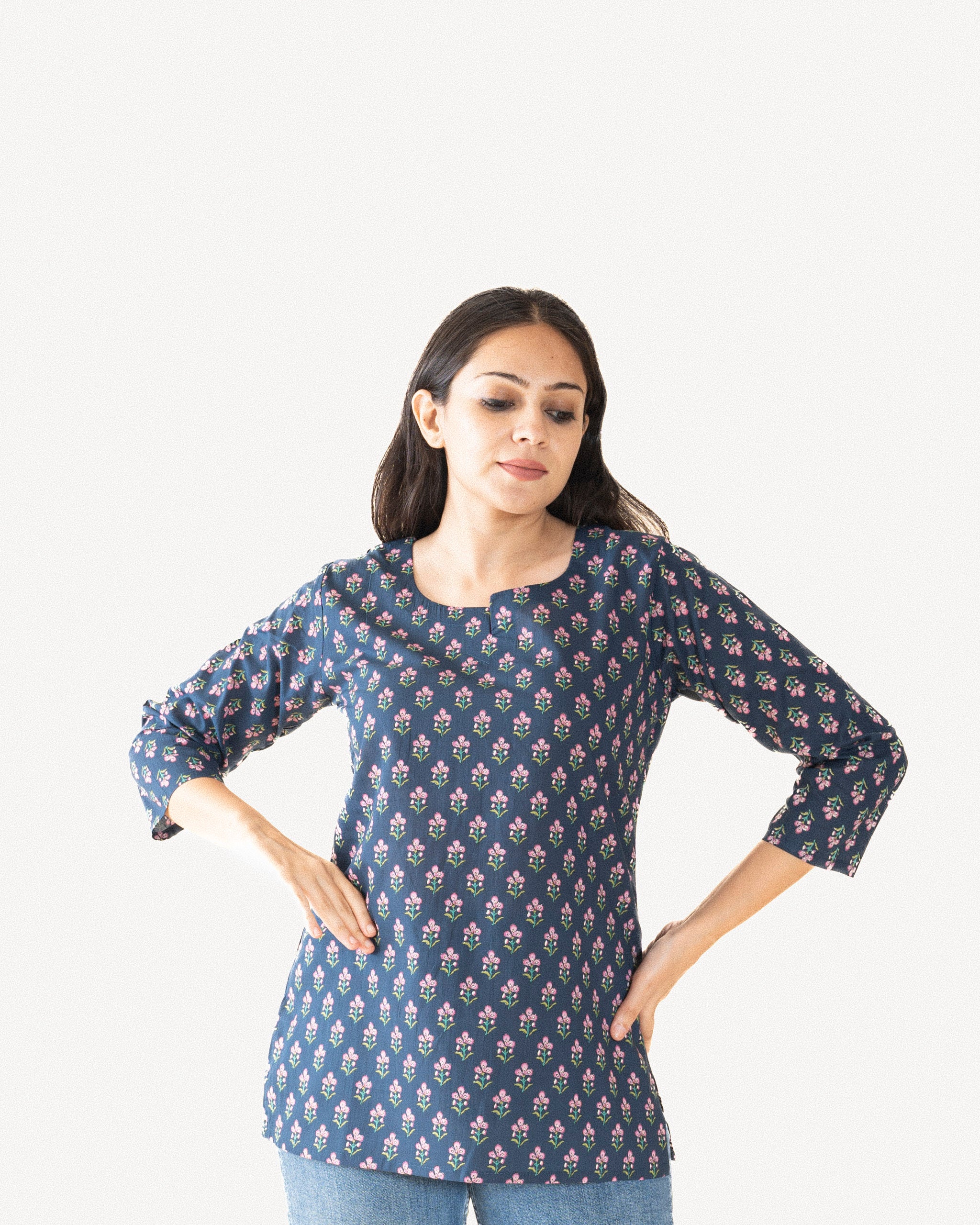 ninan β short kurta