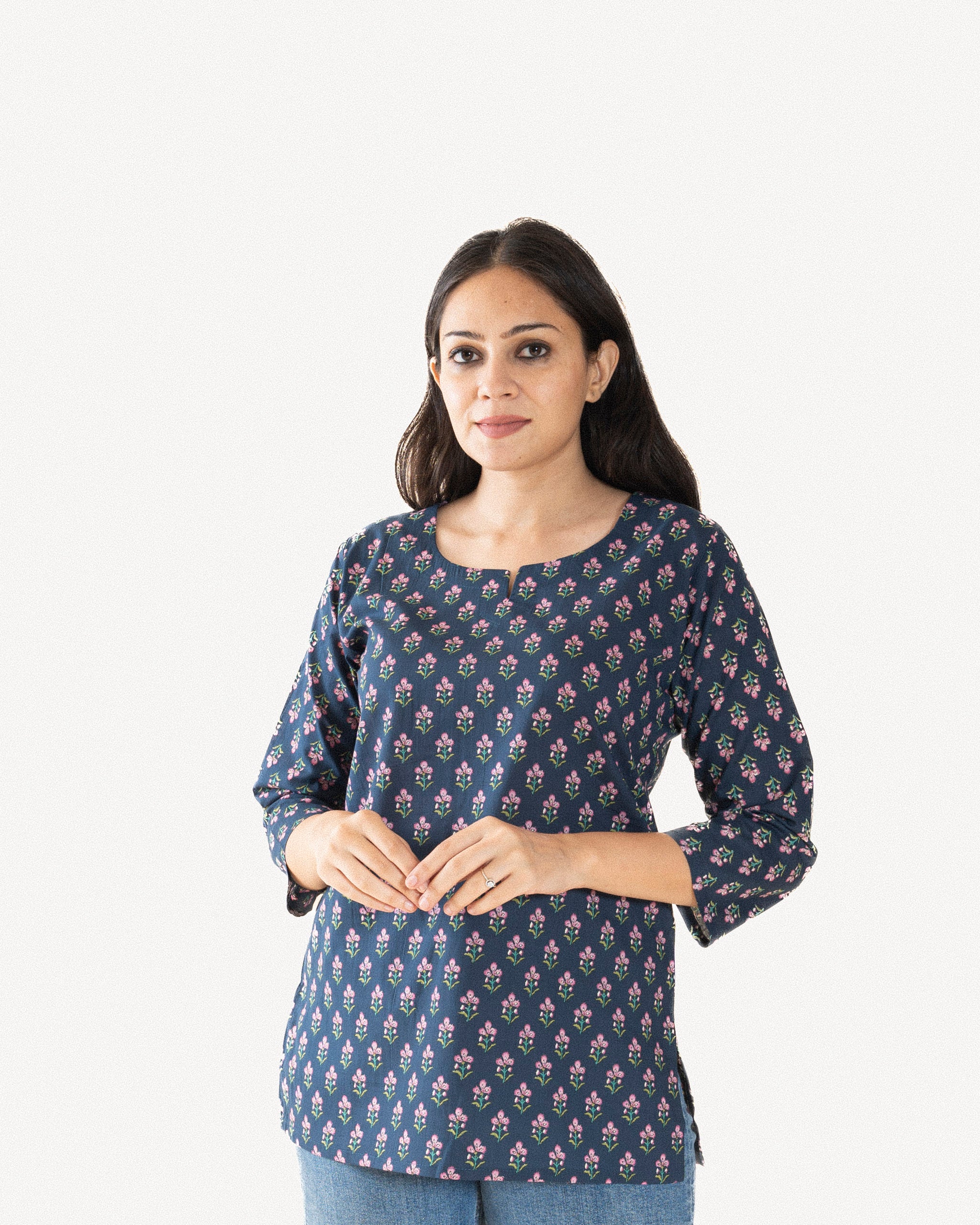 ninan β short kurta