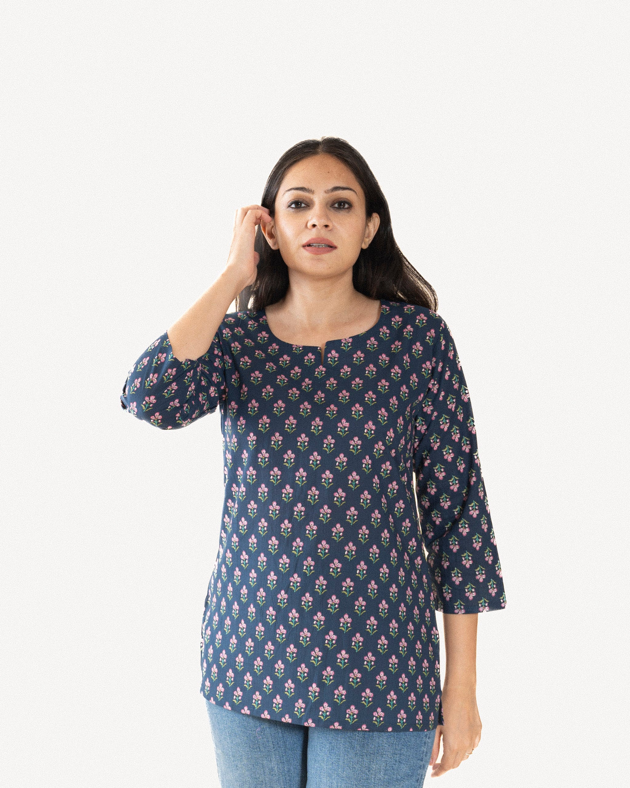 ninan β short kurta