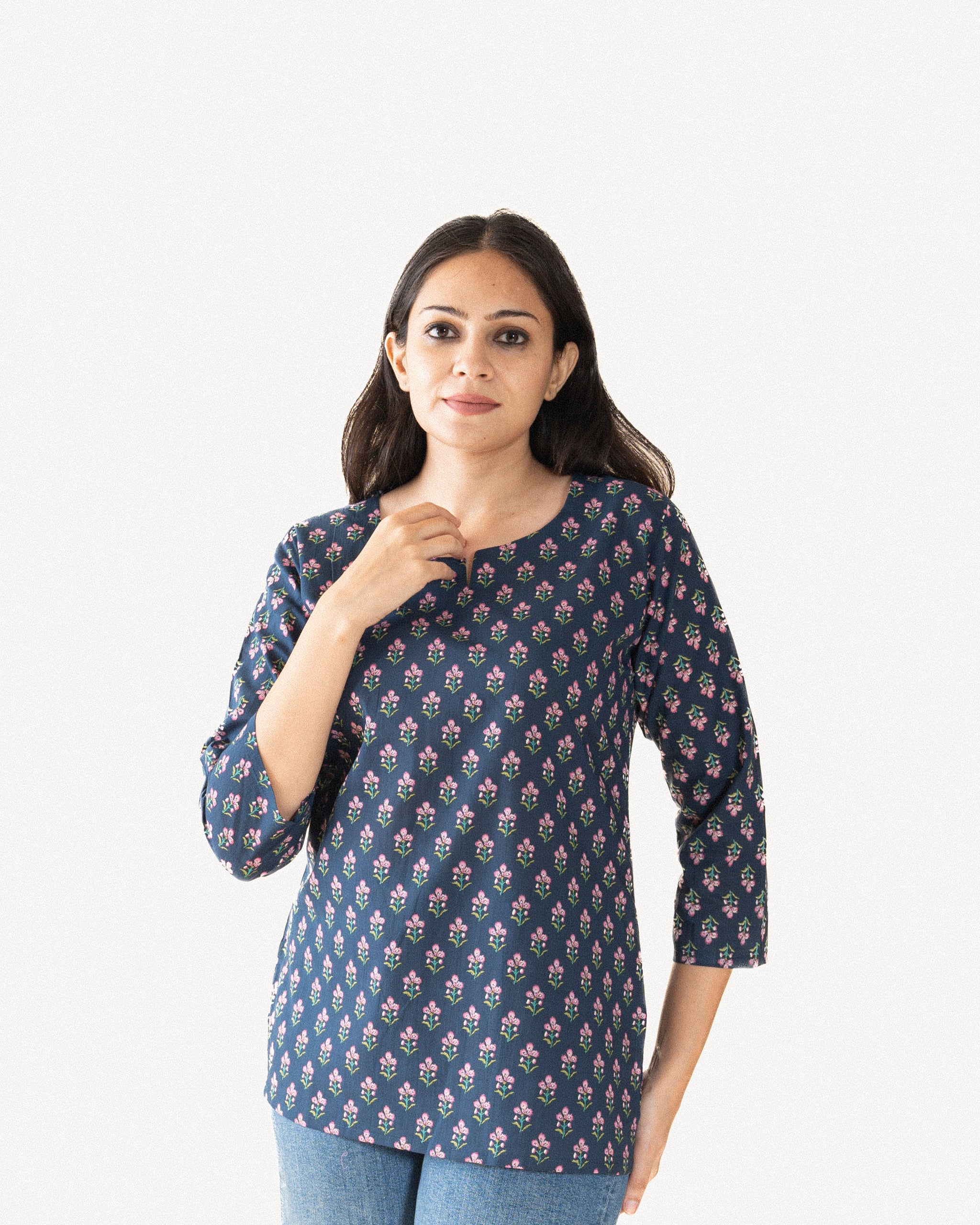 ninan β short kurta
