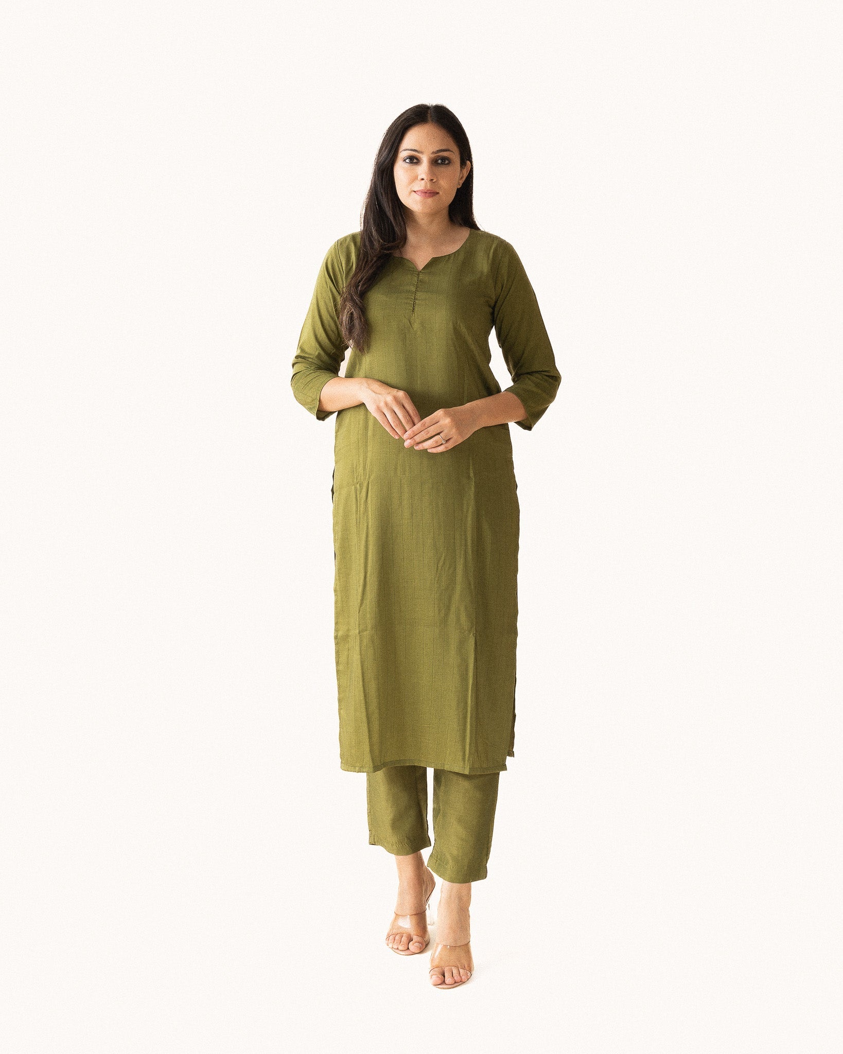 saami β kurta & pants