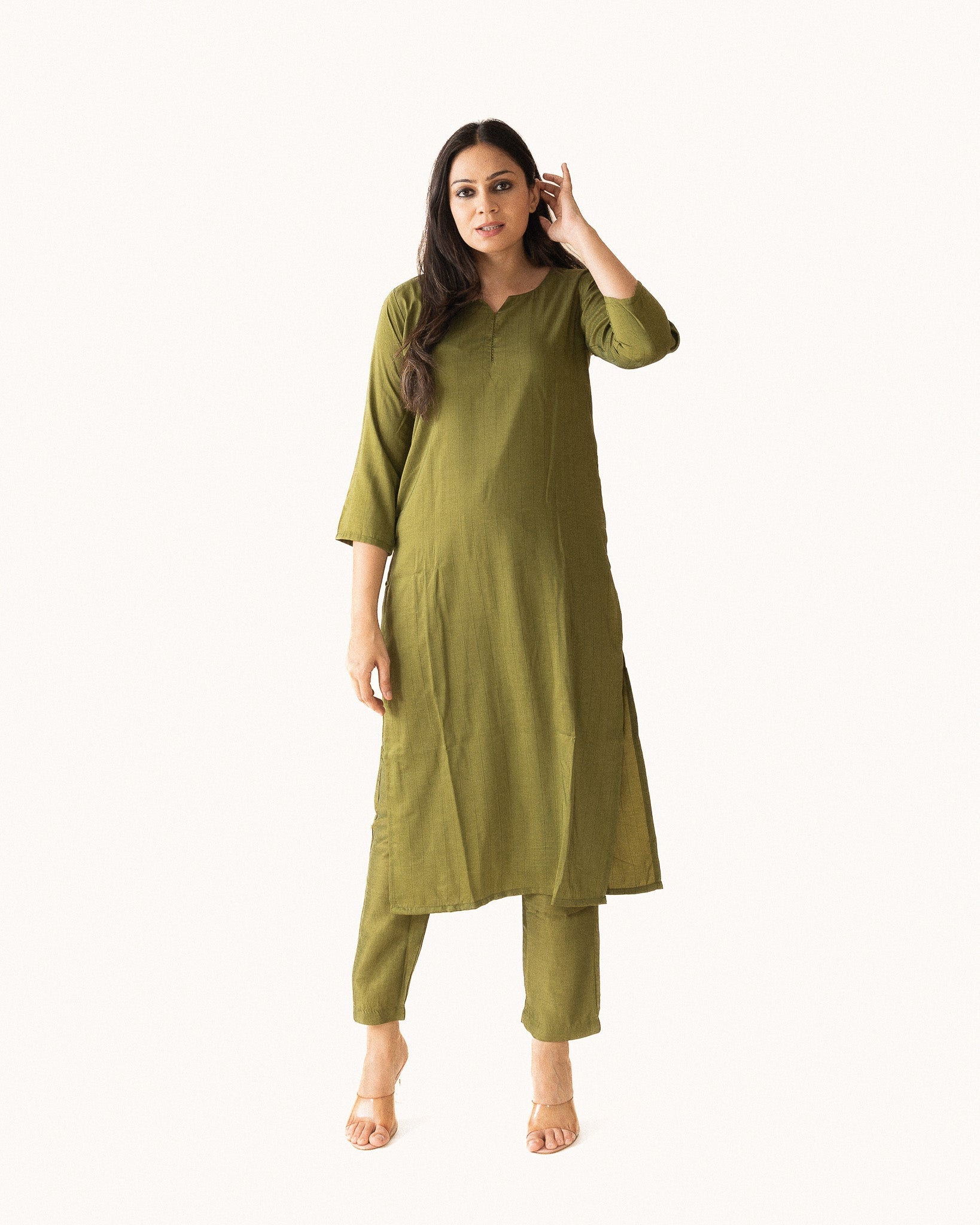 saami β kurta & pants