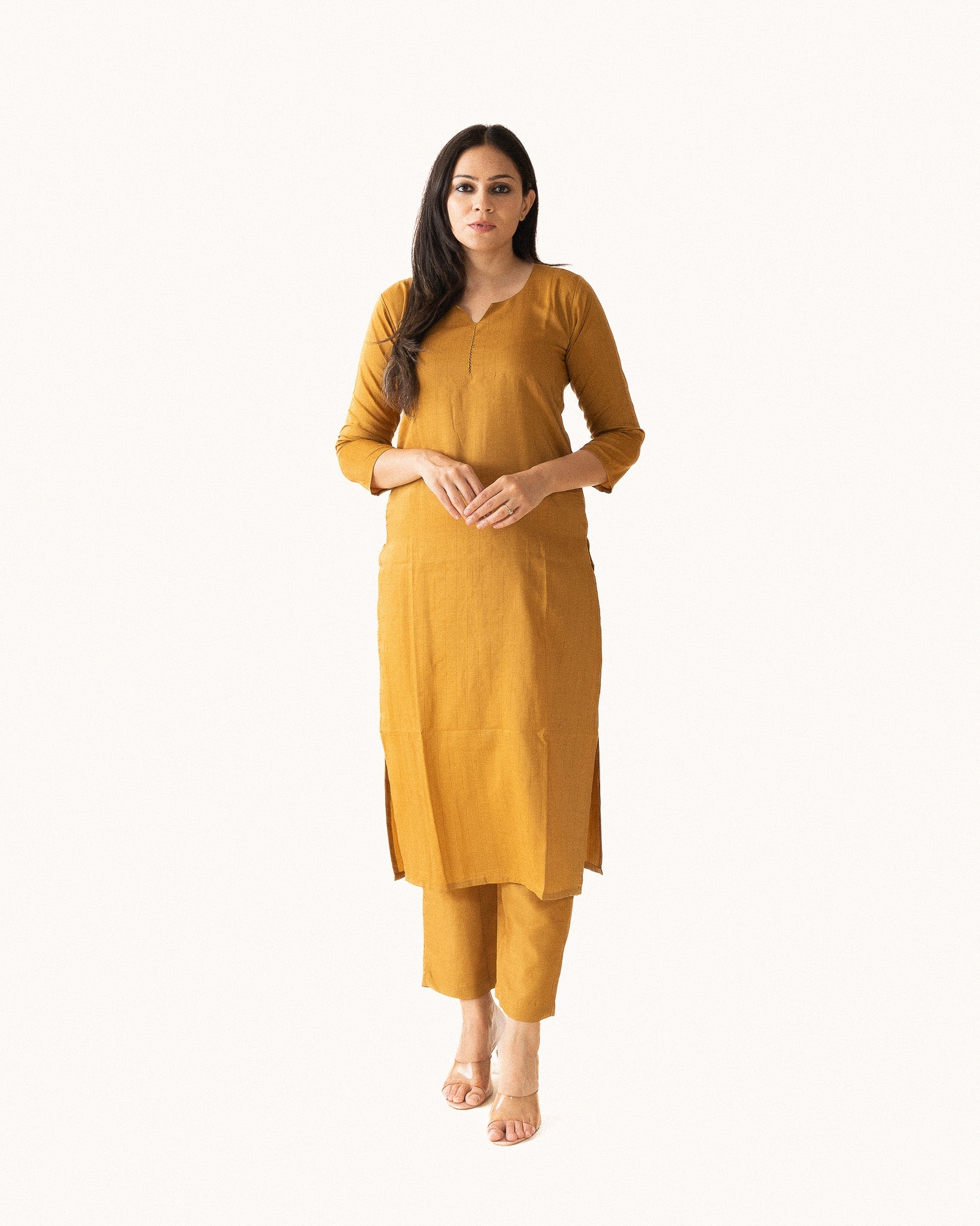 resham β kurta & pants