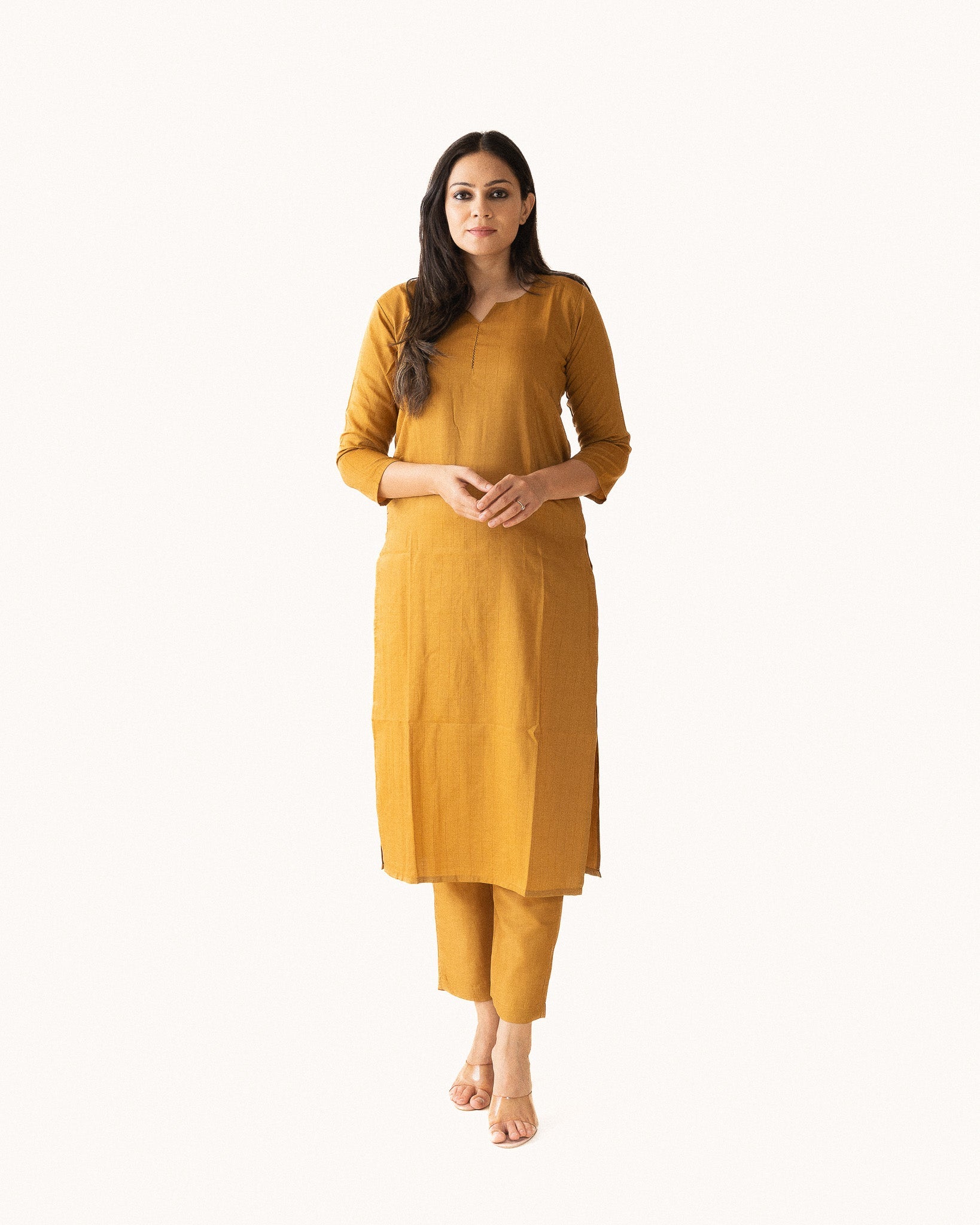 resham β kurta & pants