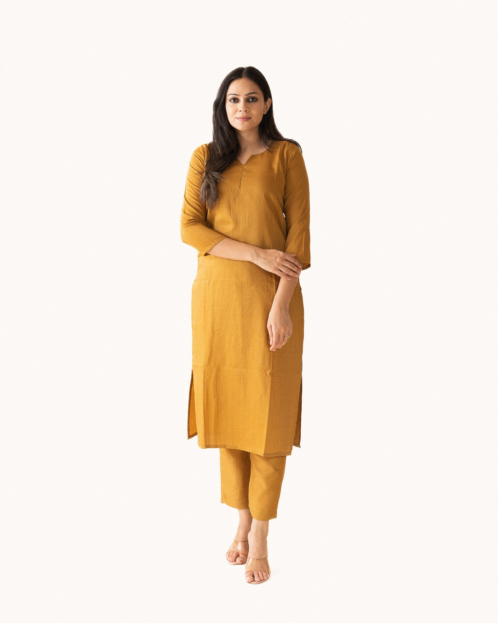 resham β kurta & pants