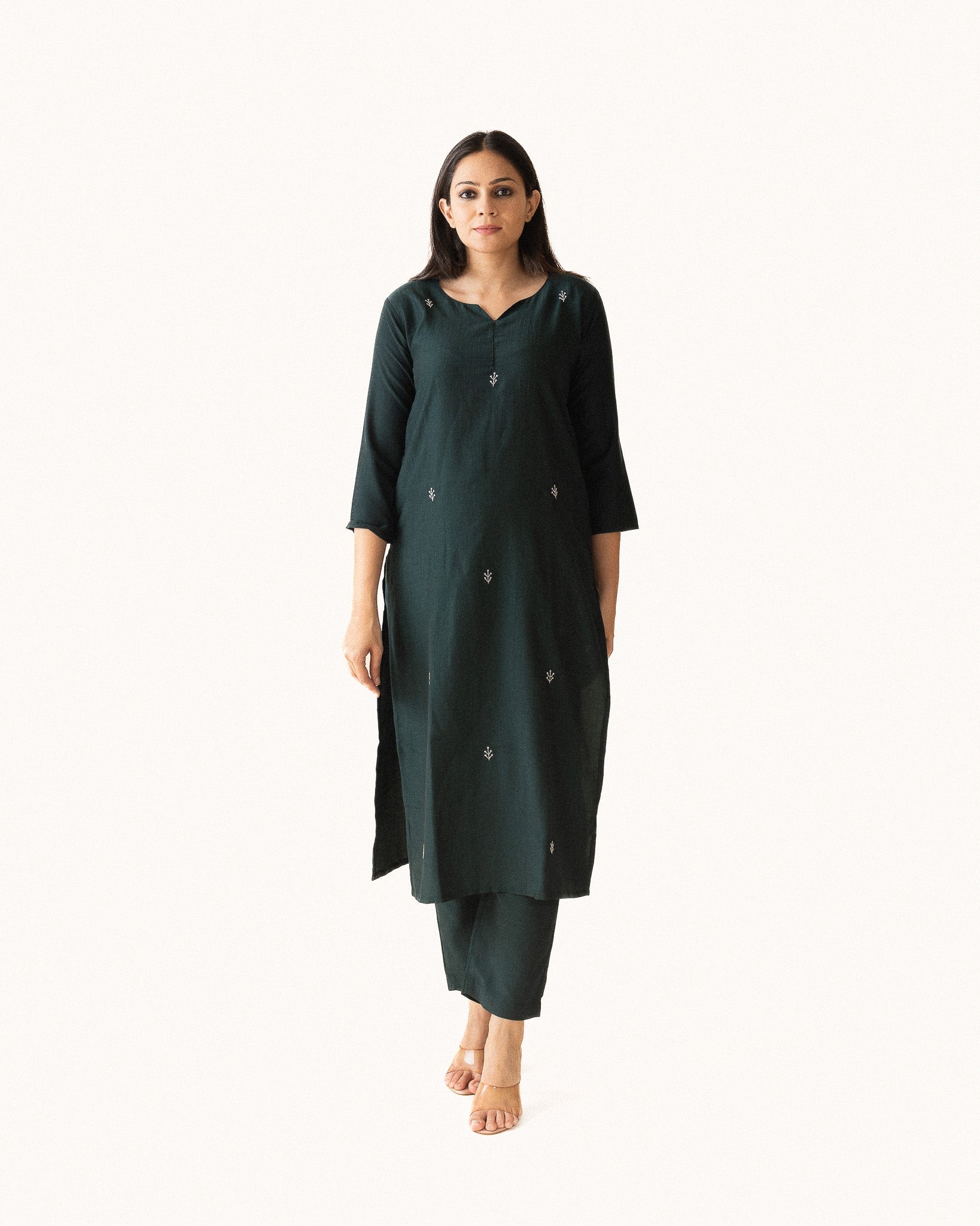 rukh β kurta & pants