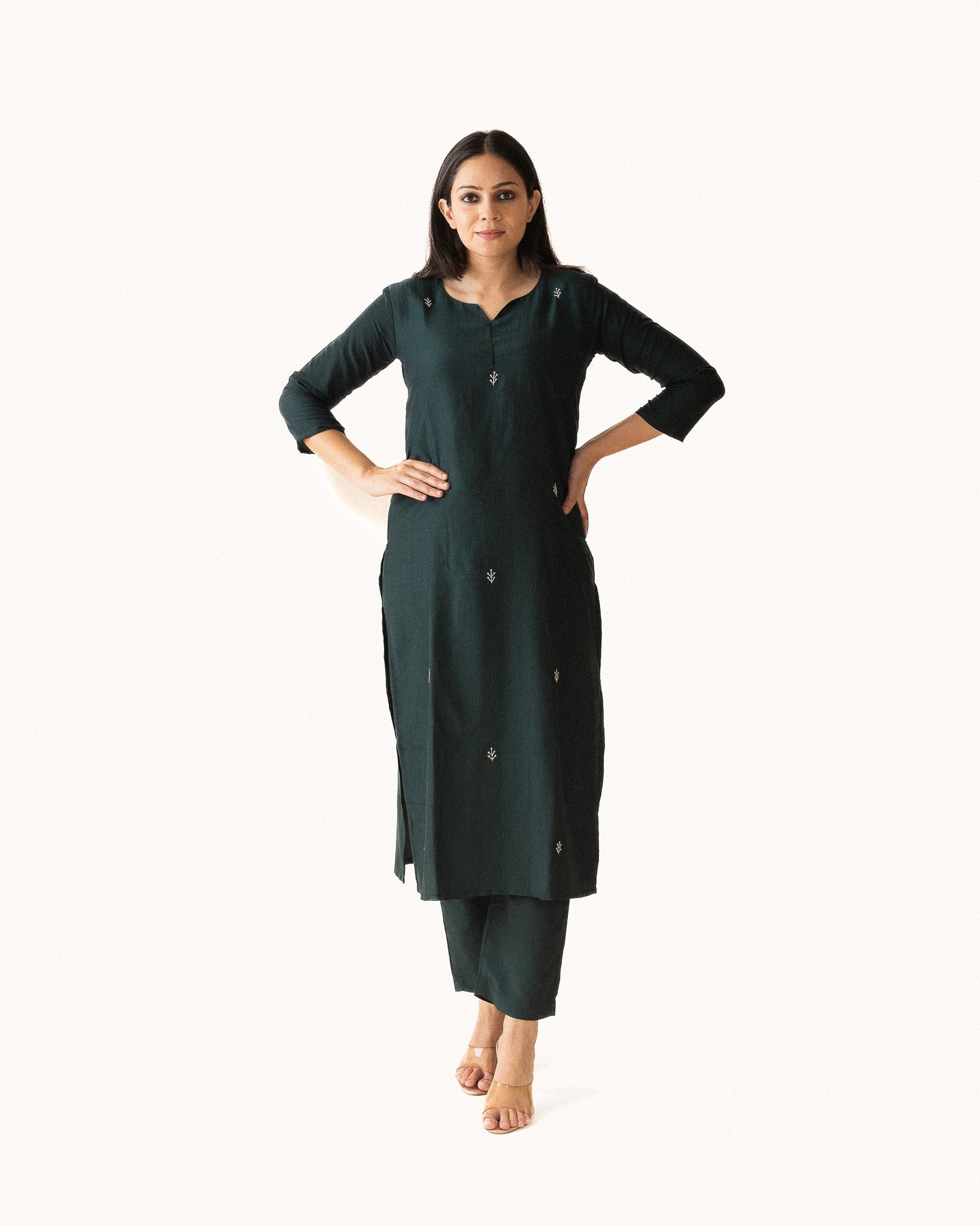 rukh β kurta & pants