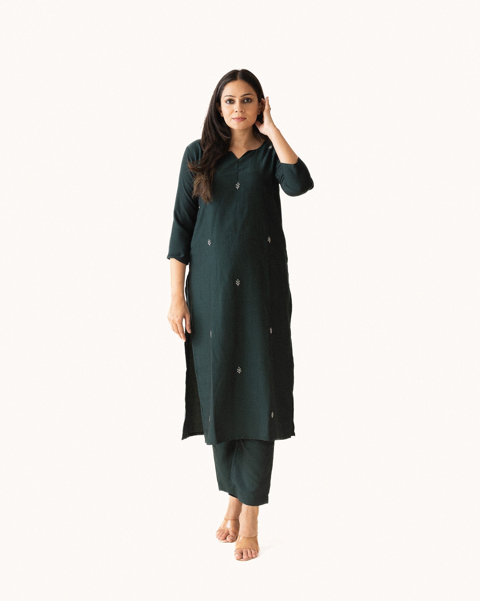 rukh β kurta & pants