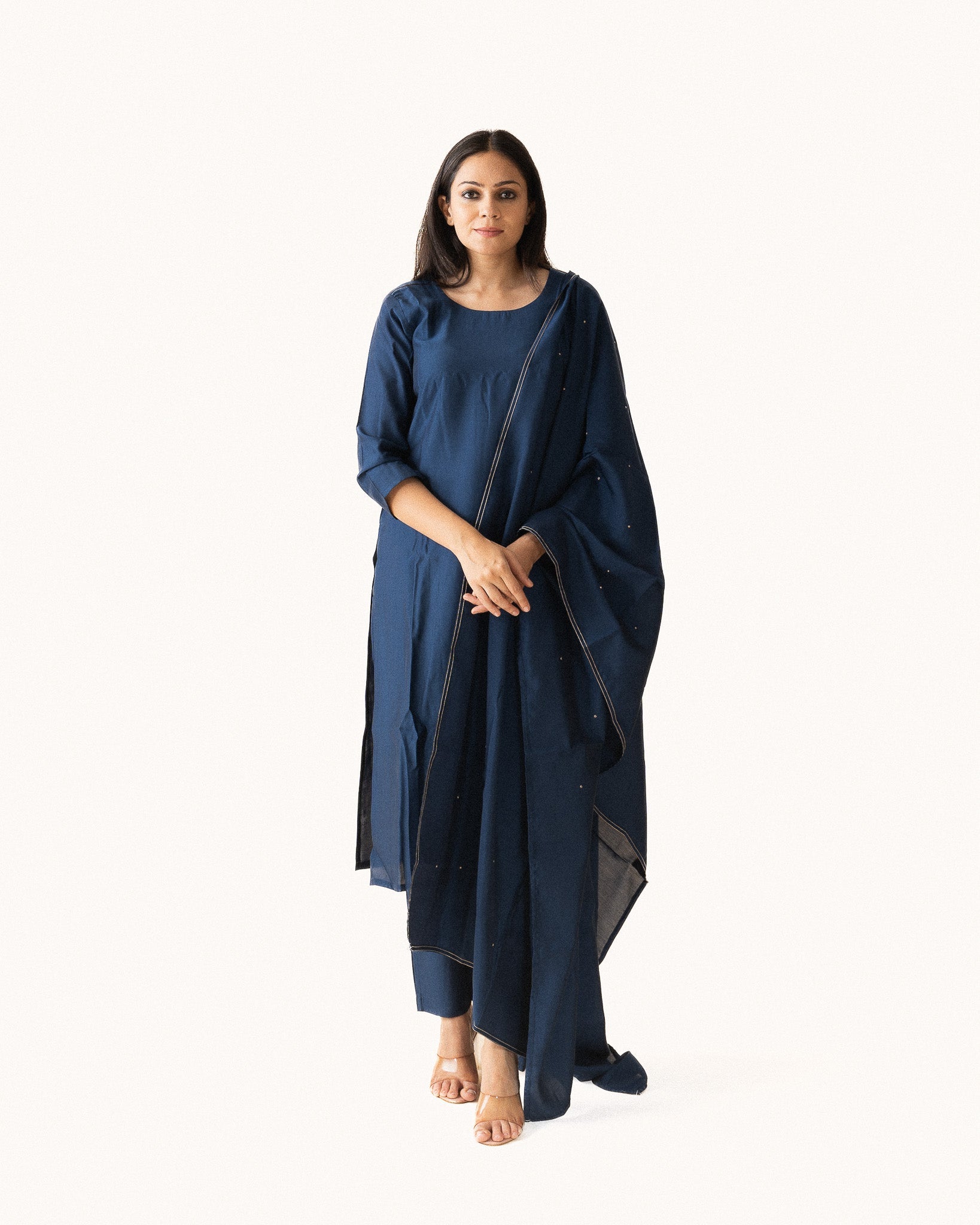 tirth β kurta, pants & dupatta