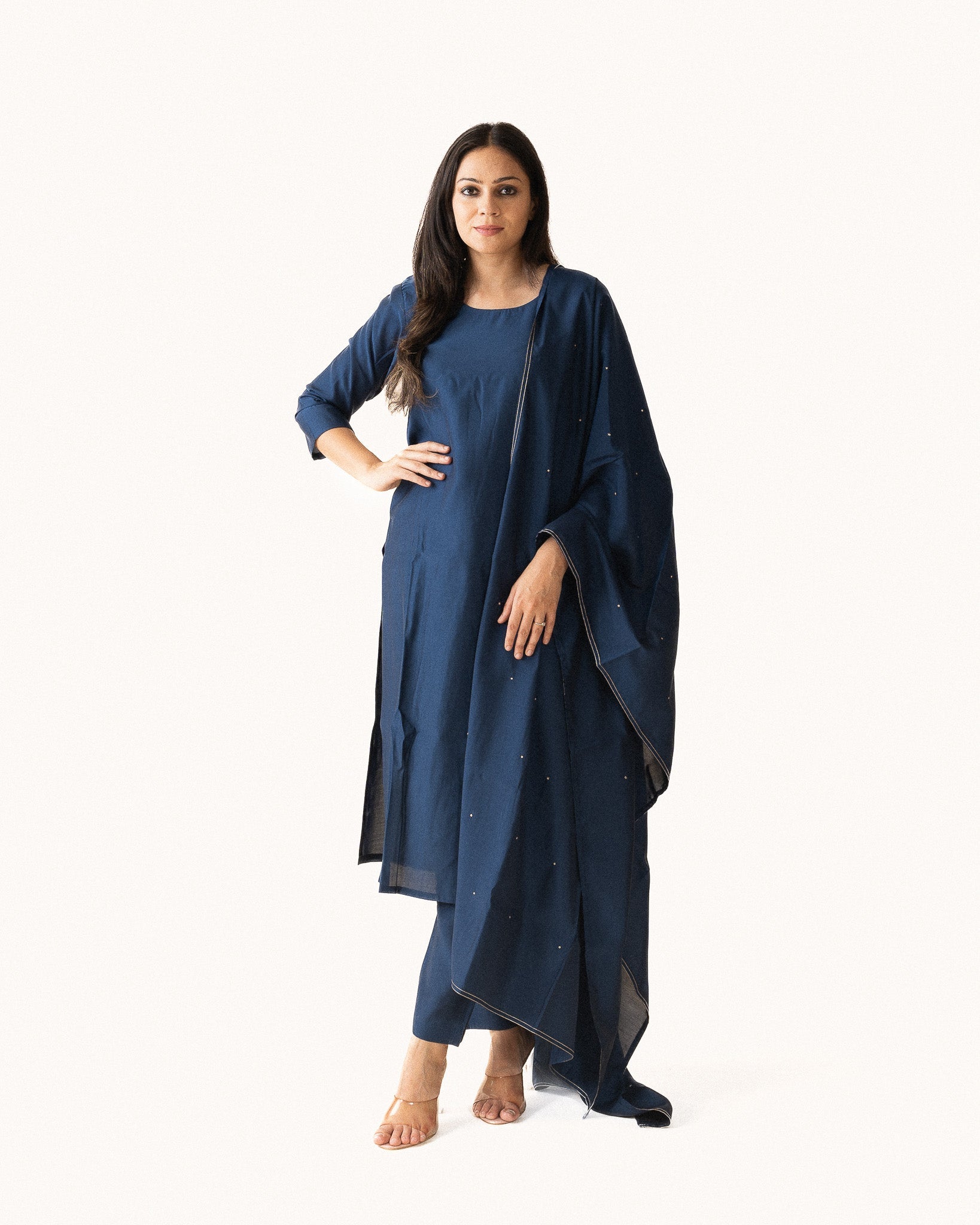 tirth β kurta, pants & dupatta