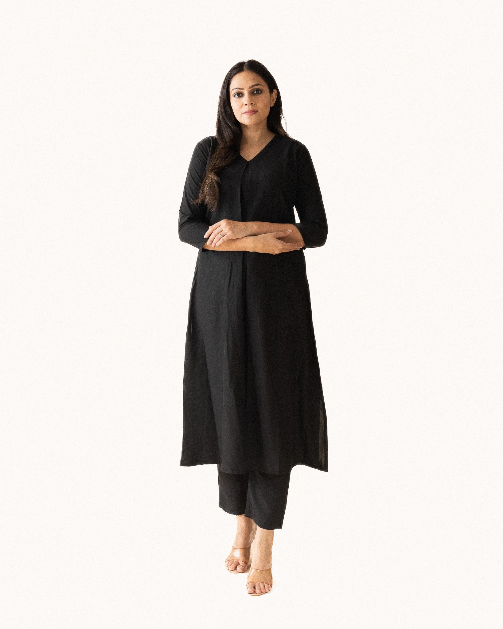 swara β kurta & pants