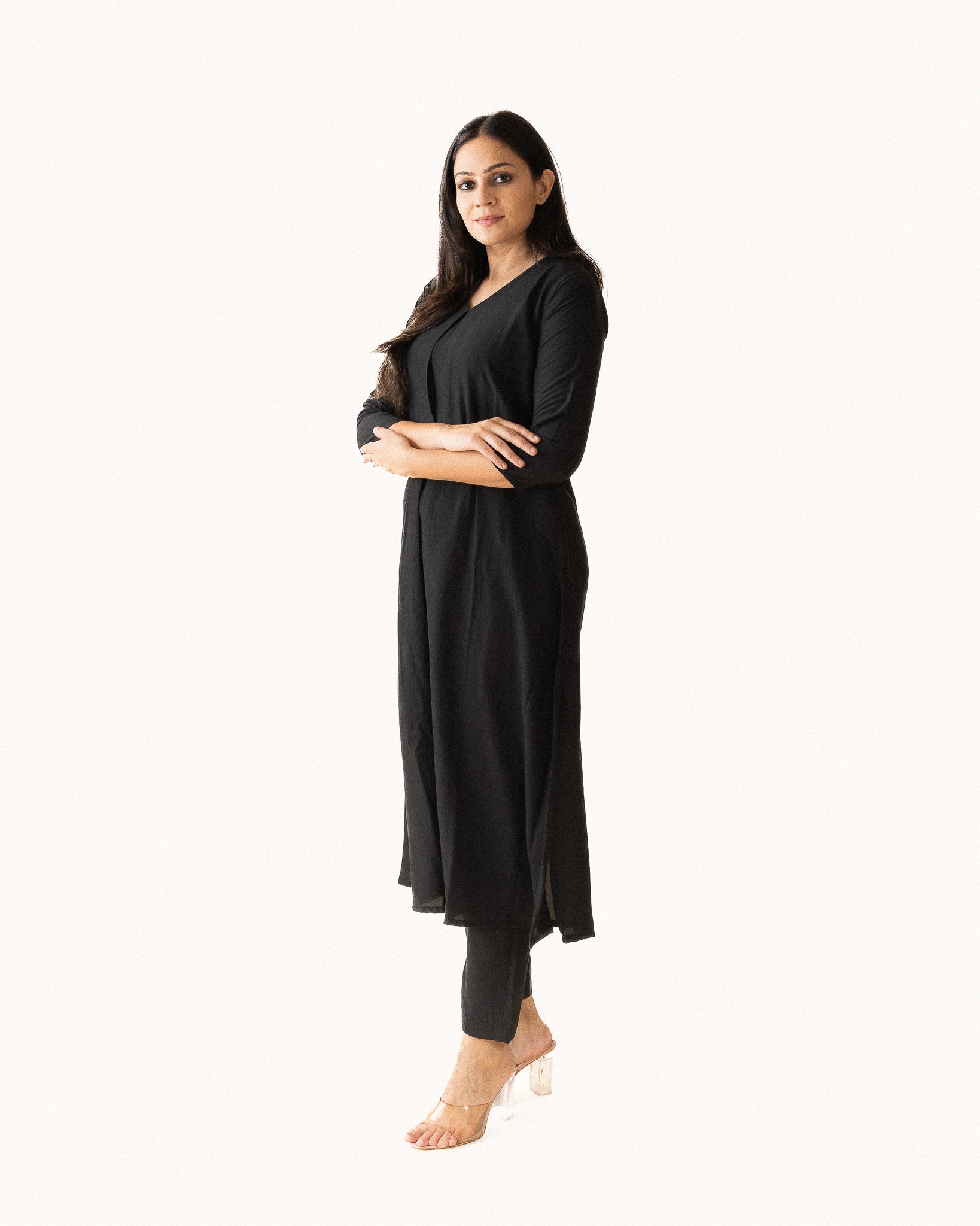 swara β kurta & pants