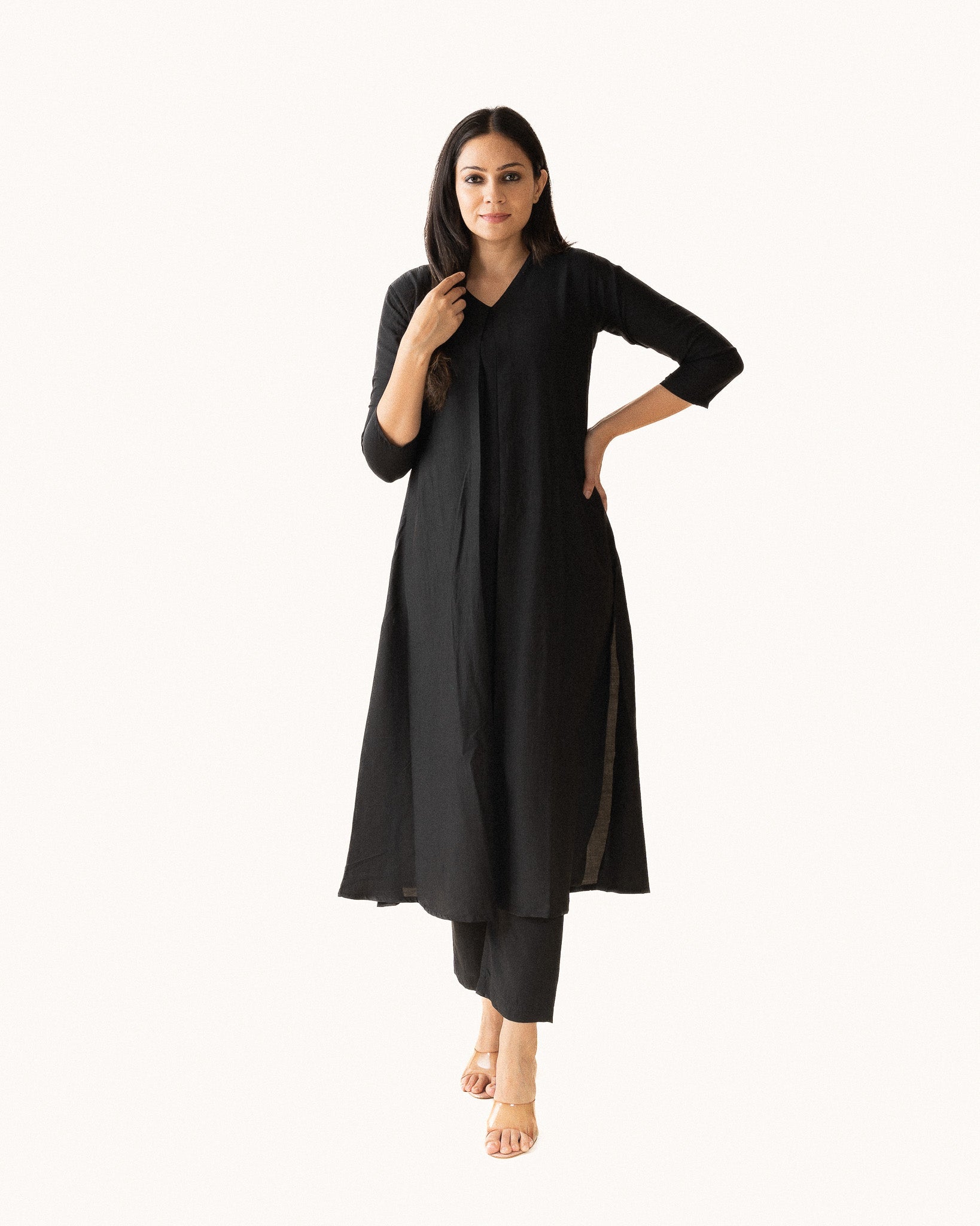 swara β kurta & pants